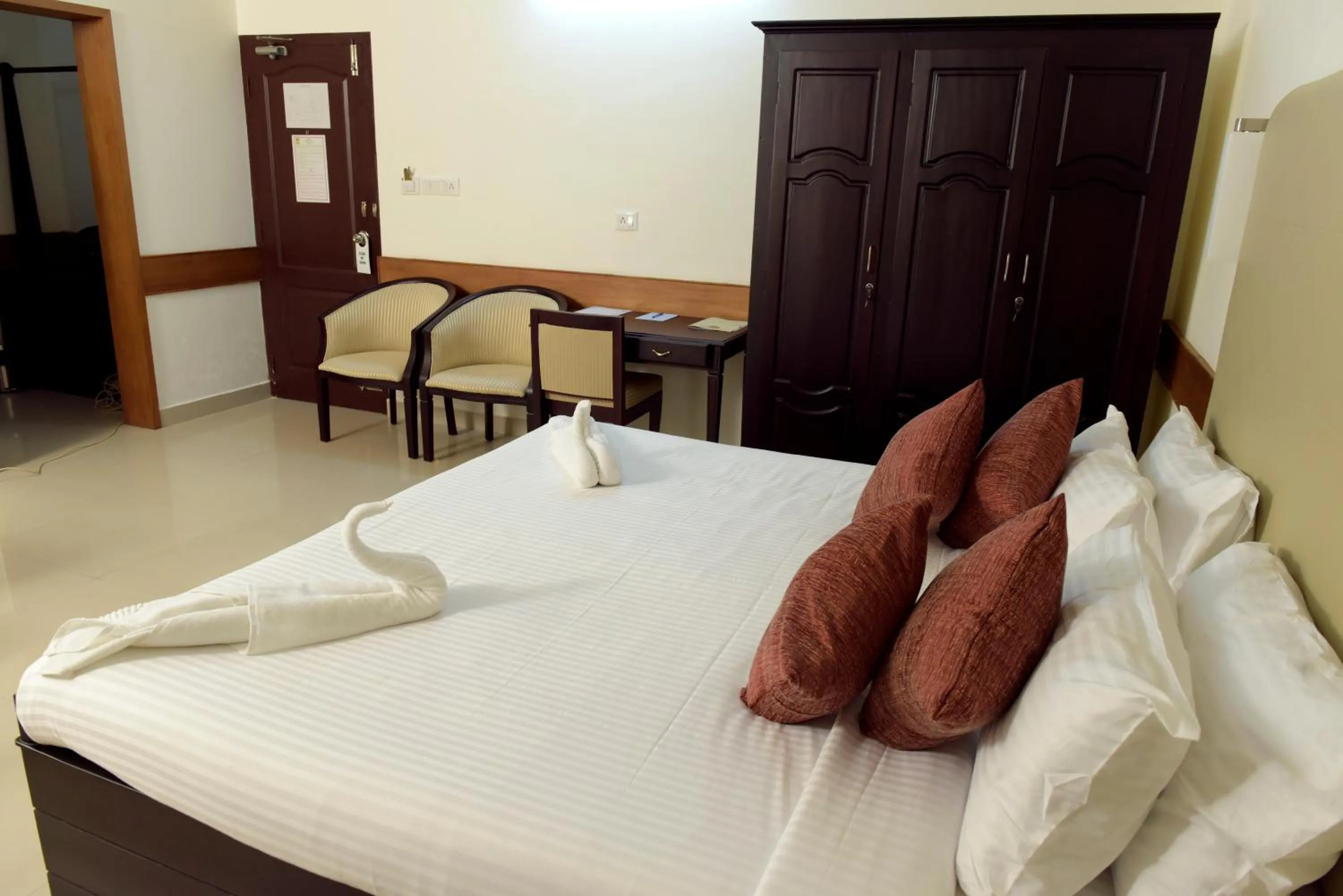 Bed in Paray Village County