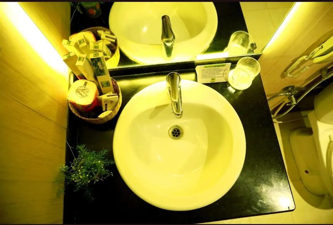 Paray Village County