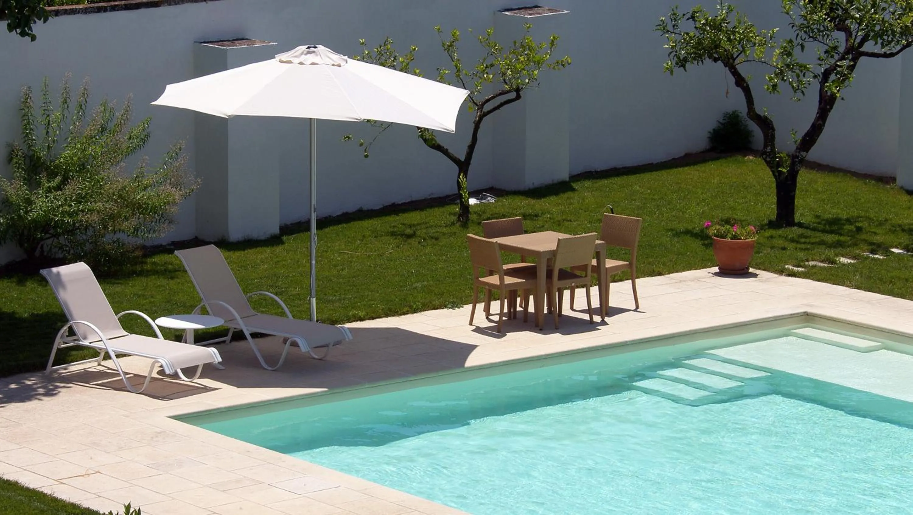 Swimming pool in Casina Bardoscia