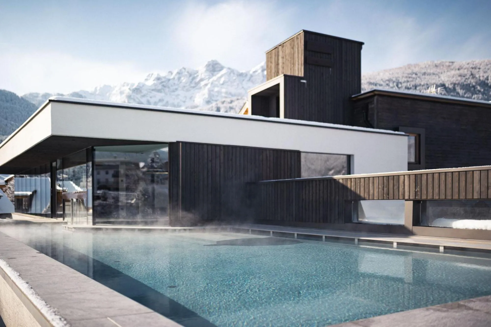 Swimming pool in Alpinhotel Keil