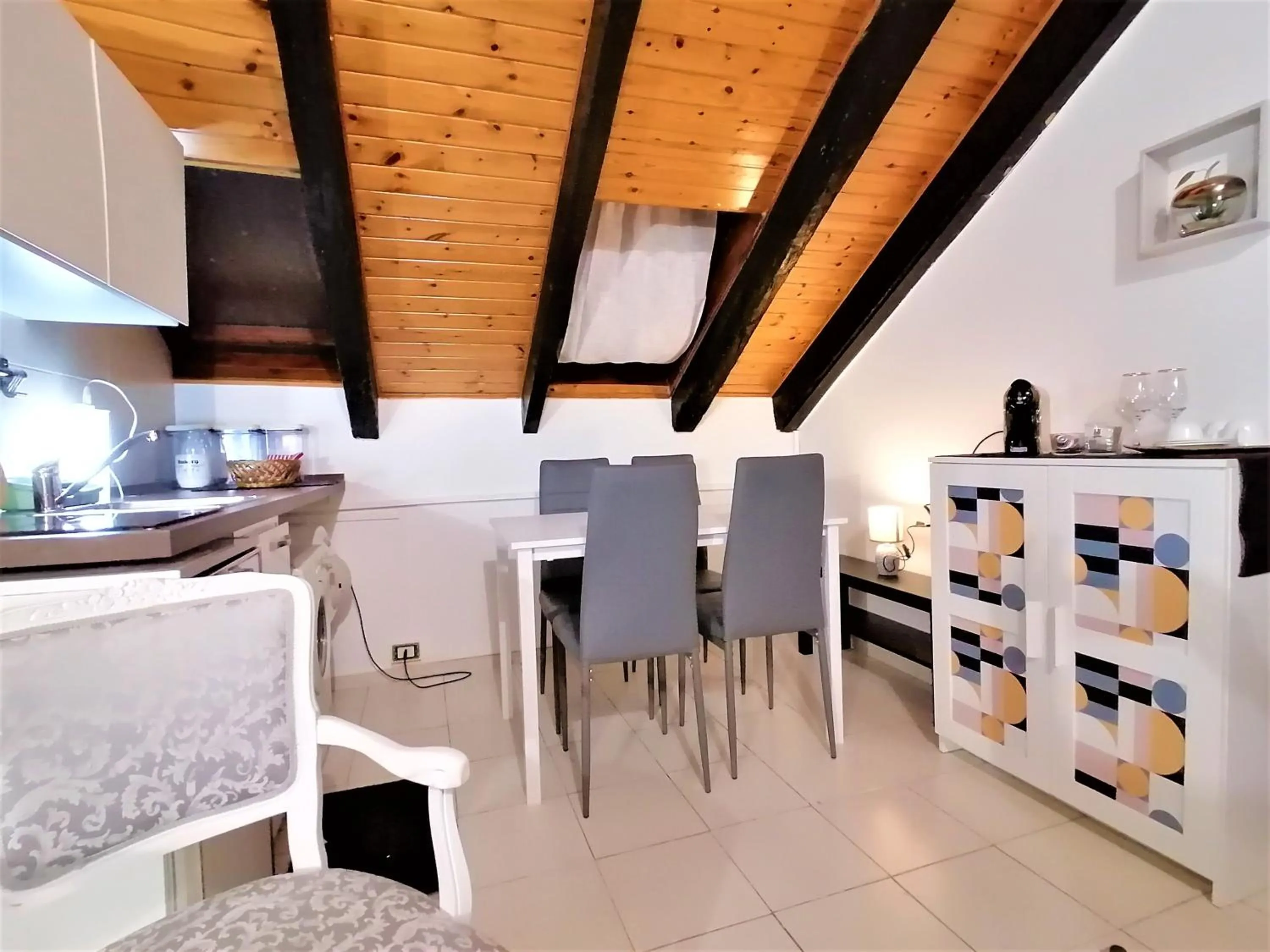 Kitchen or kitchenette in Mercanti Attic Version