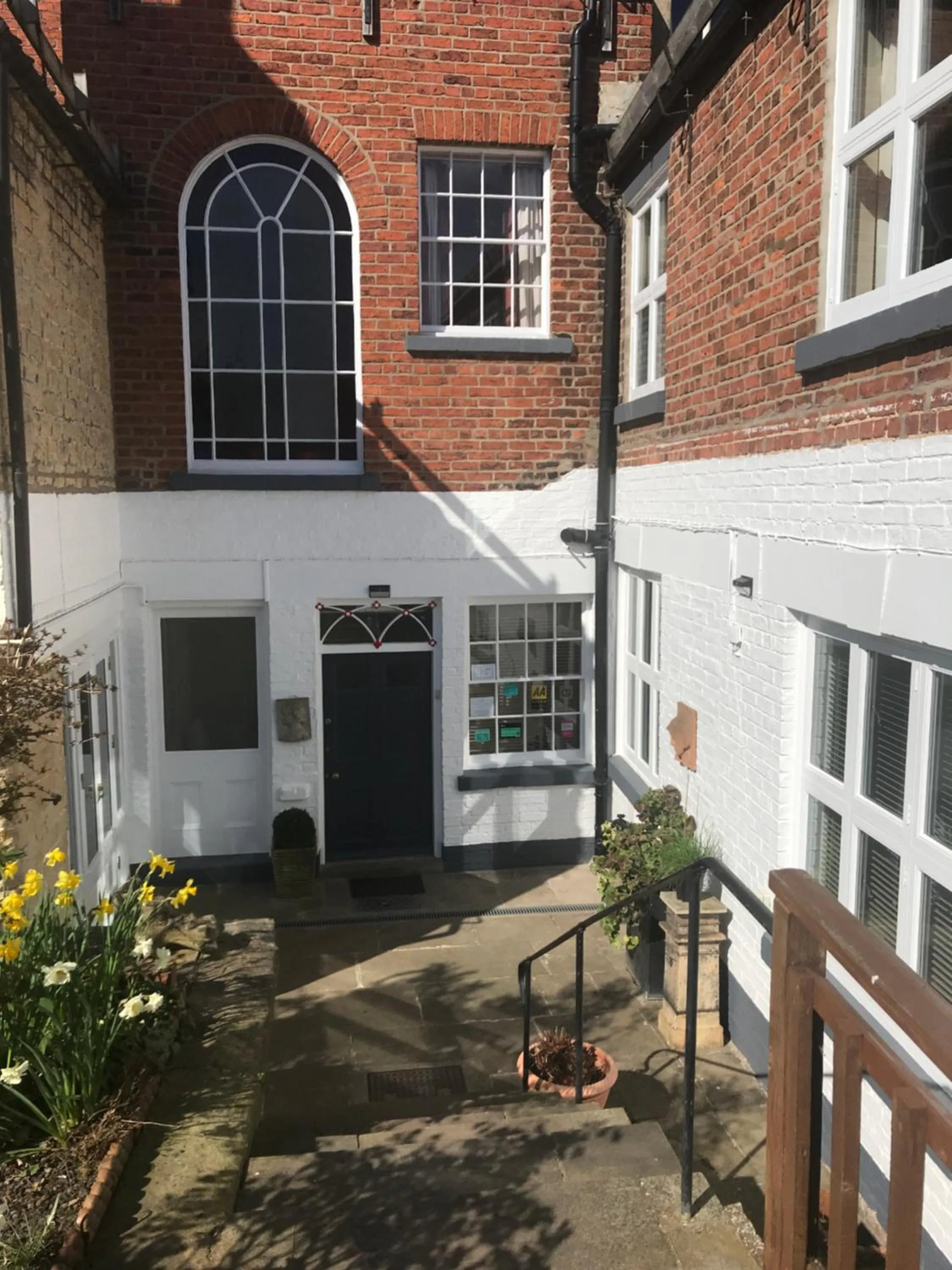 17 Burgate