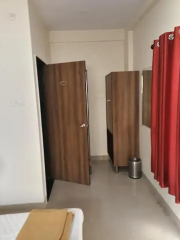 Bedroom in Hotel Visau,Shirdi