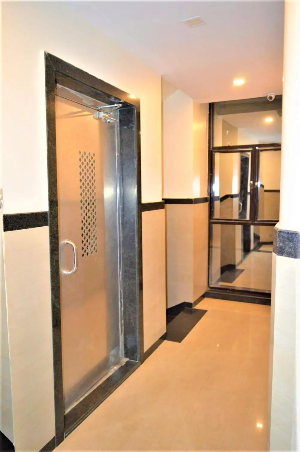 elevator in Hotel Visau,Shirdi