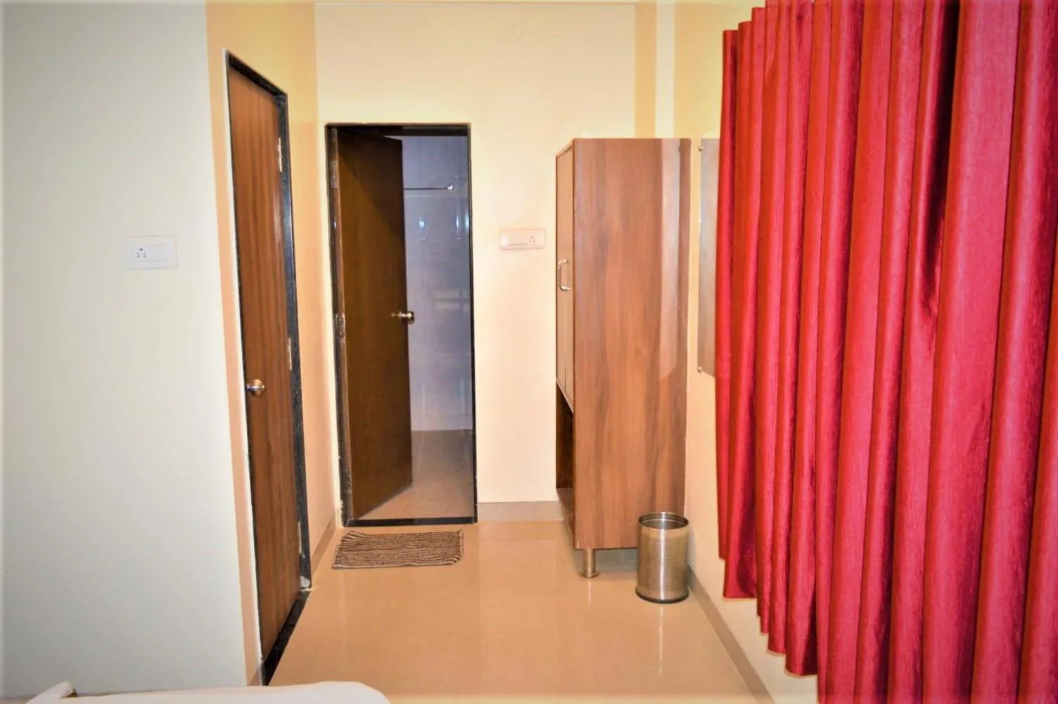 wardrobe in Hotel Visau,Shirdi