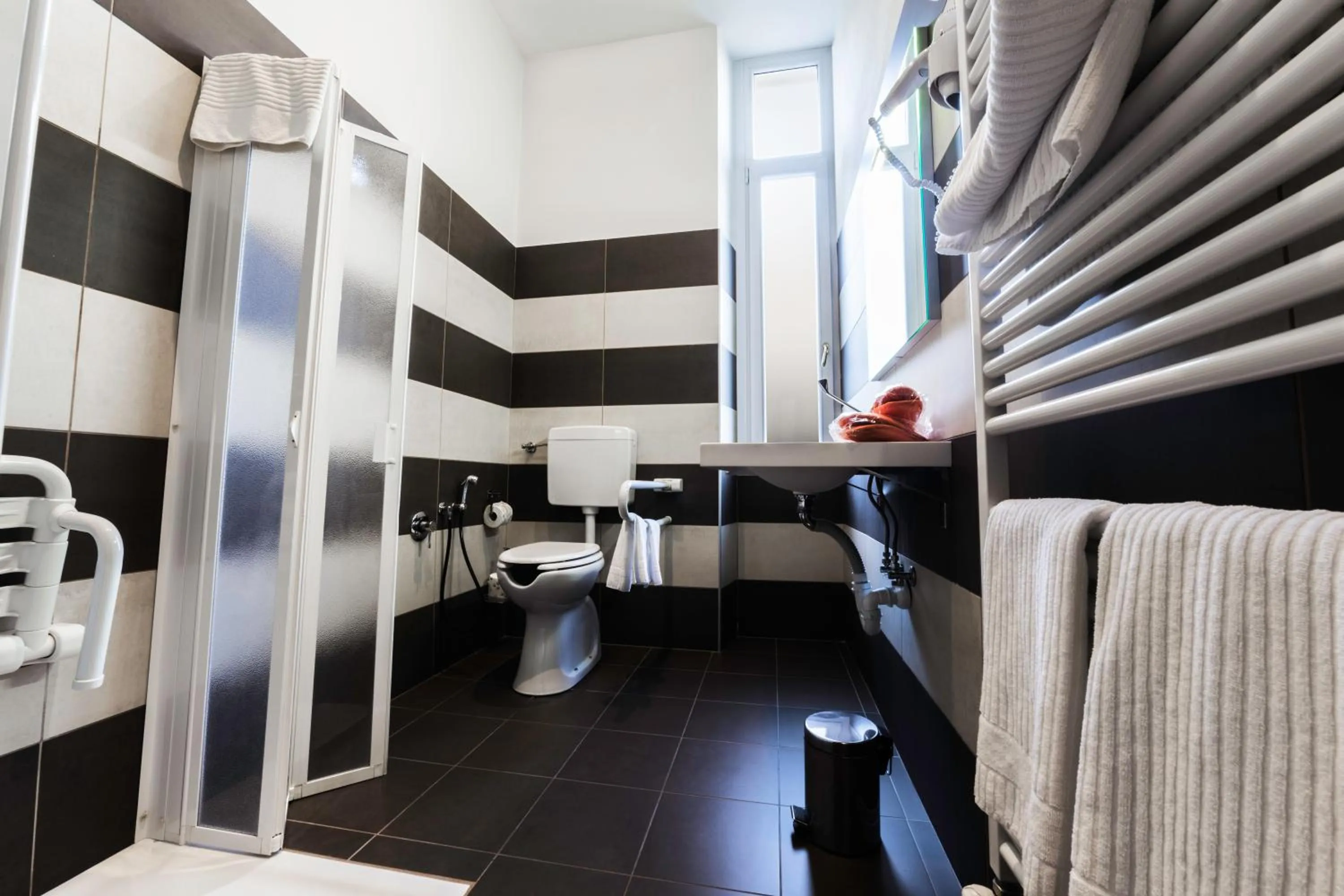 Bathroom in Hotel Principe Di Torino