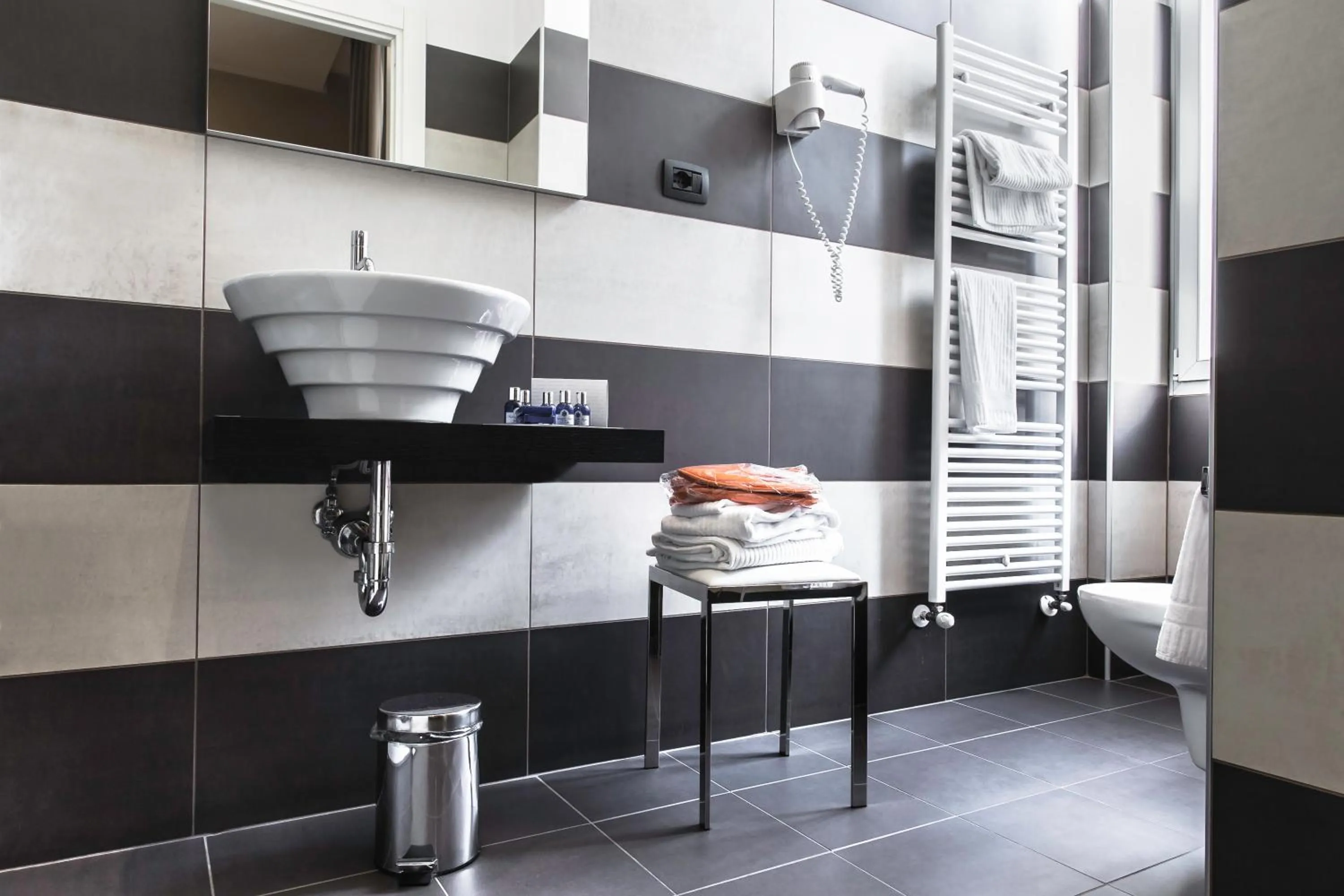 Bathroom in Hotel Principe Di Torino