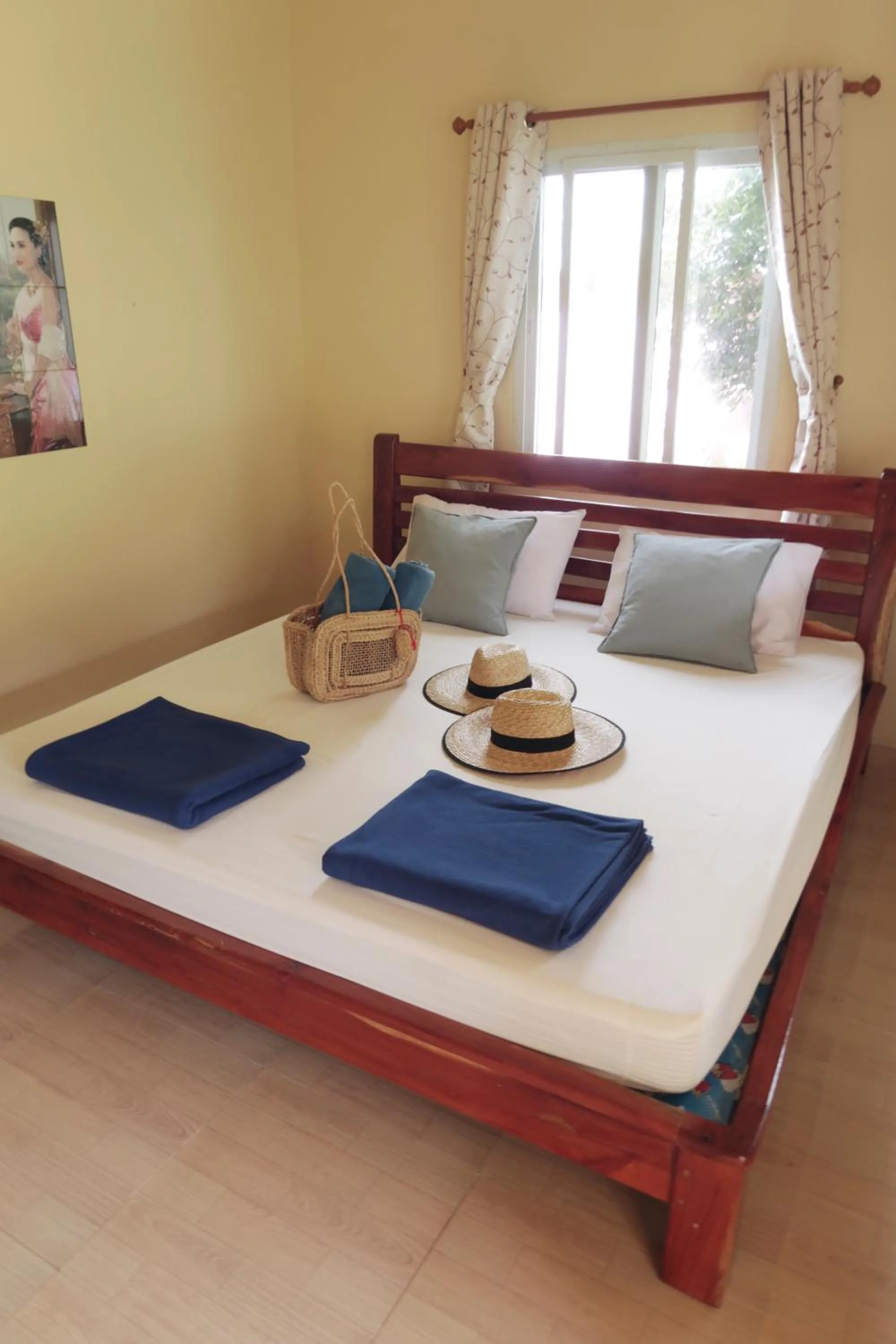 Bedroom, Bed in The Mermaid House