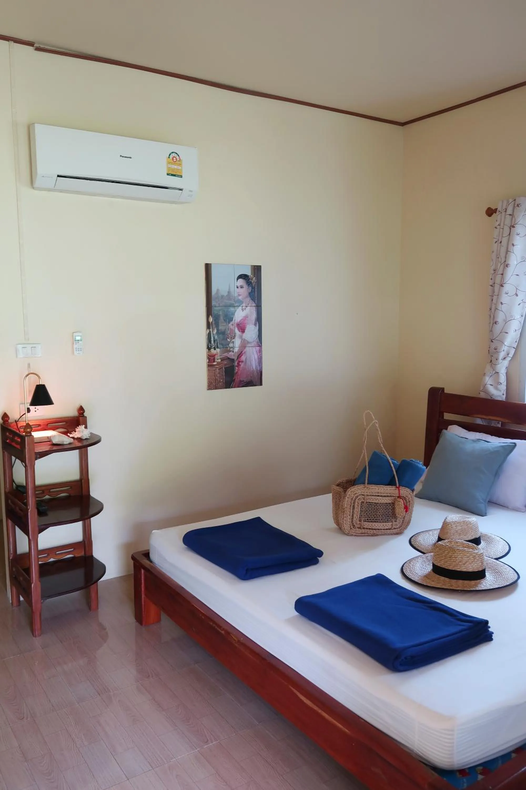 Bed in The Mermaid House