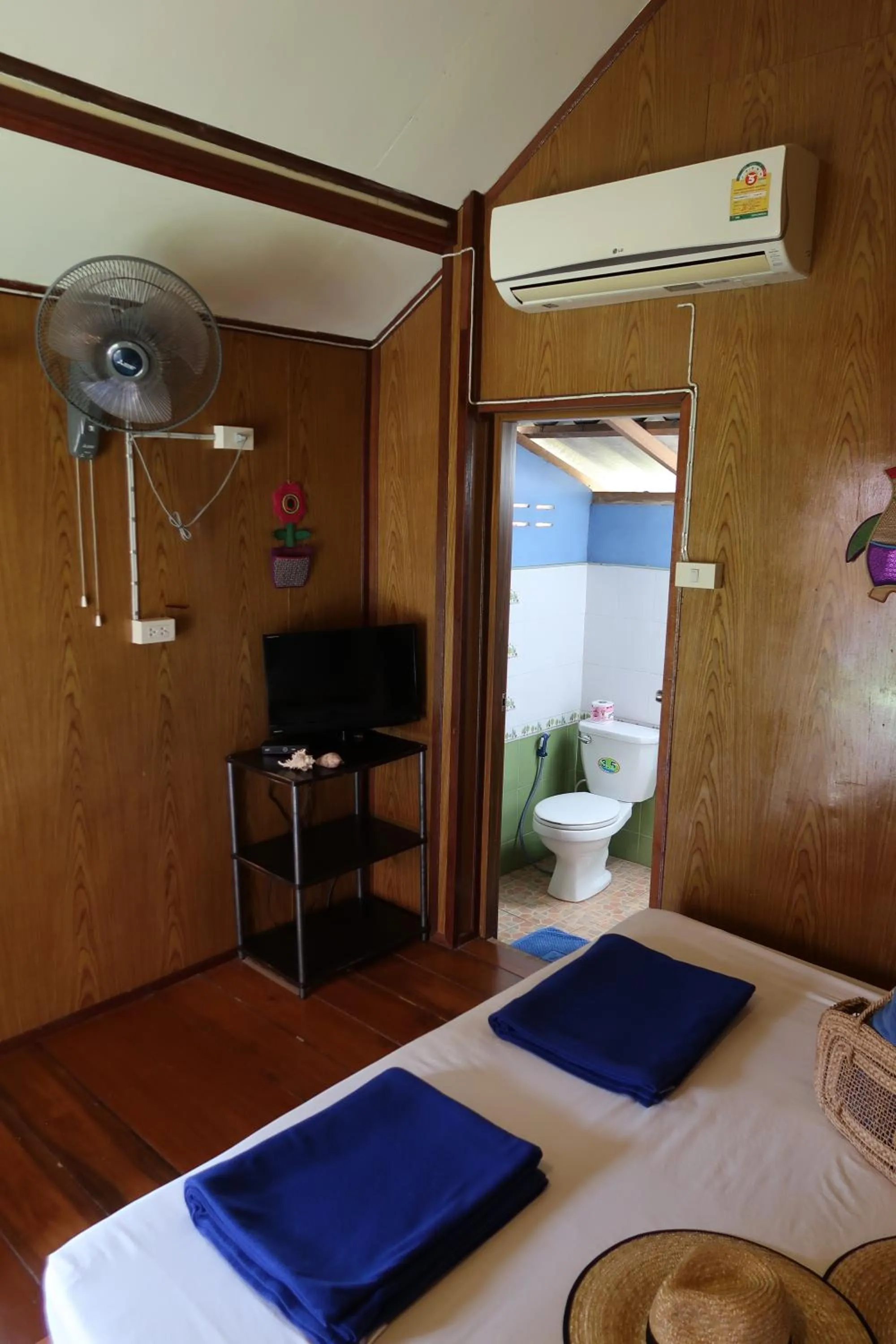 Bed in The Mermaid House