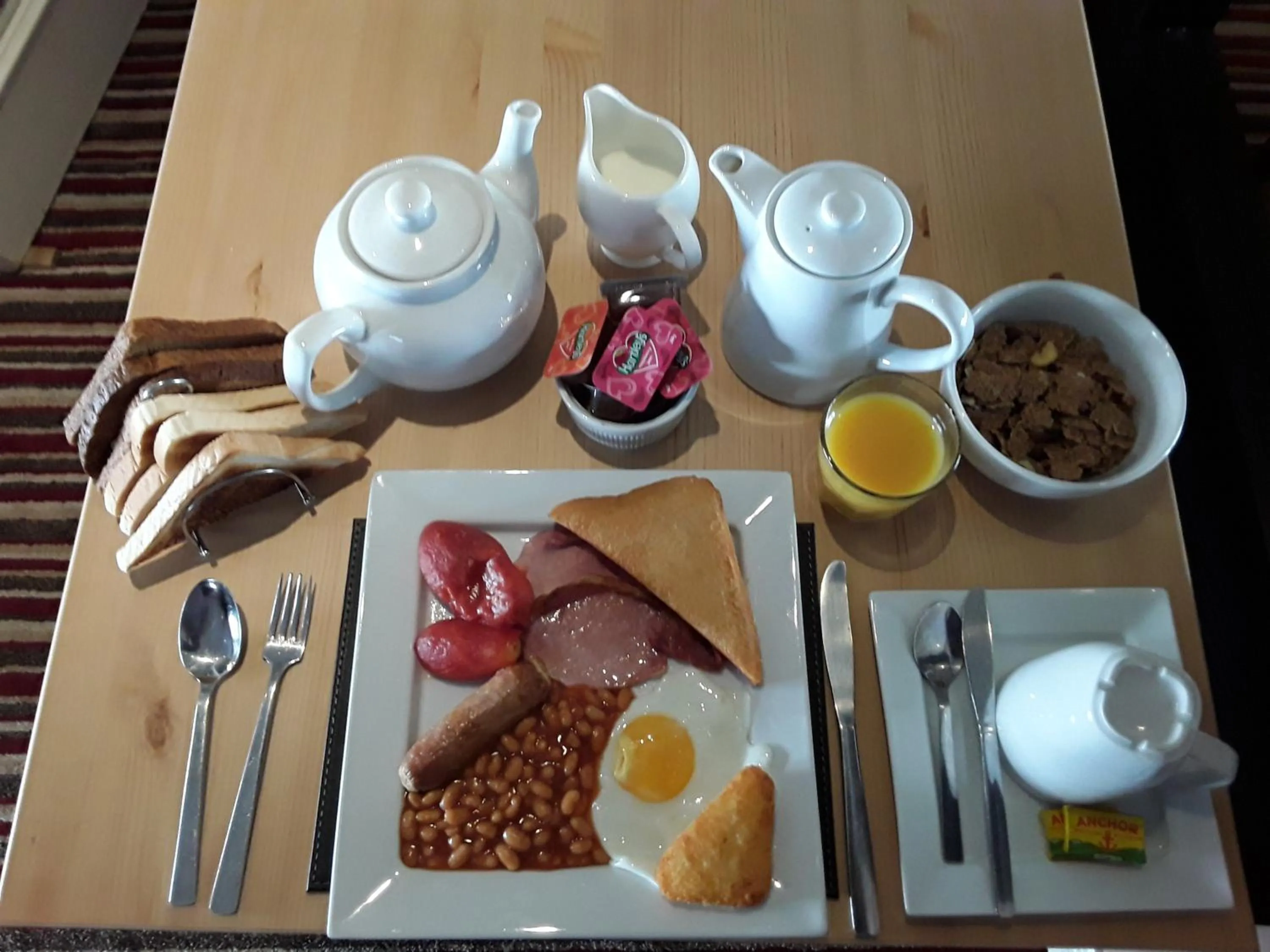 Breakfast in Manchester House