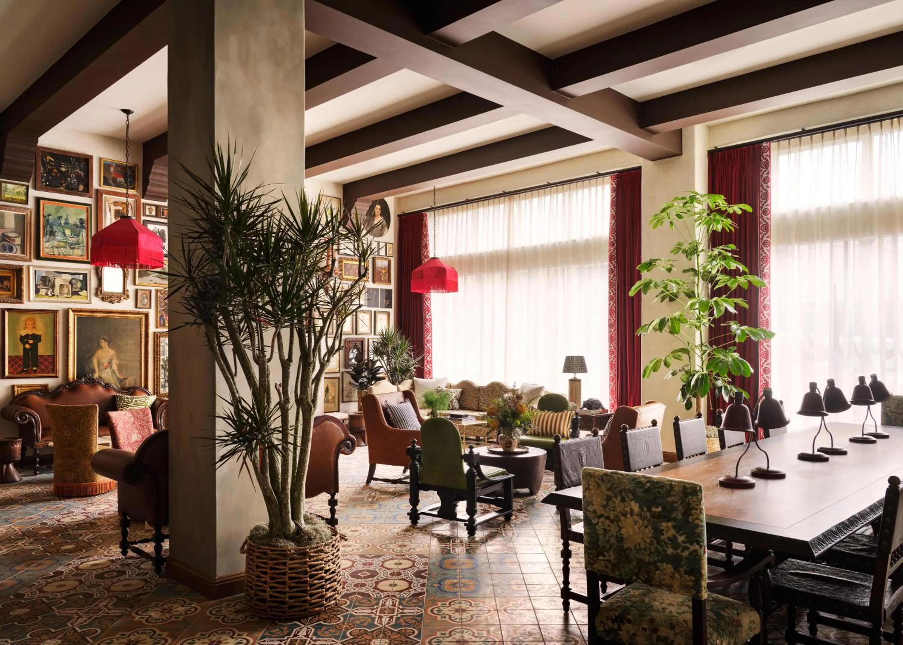 Communal lounge/ TV room in Graduate by Hilton Palo Alto