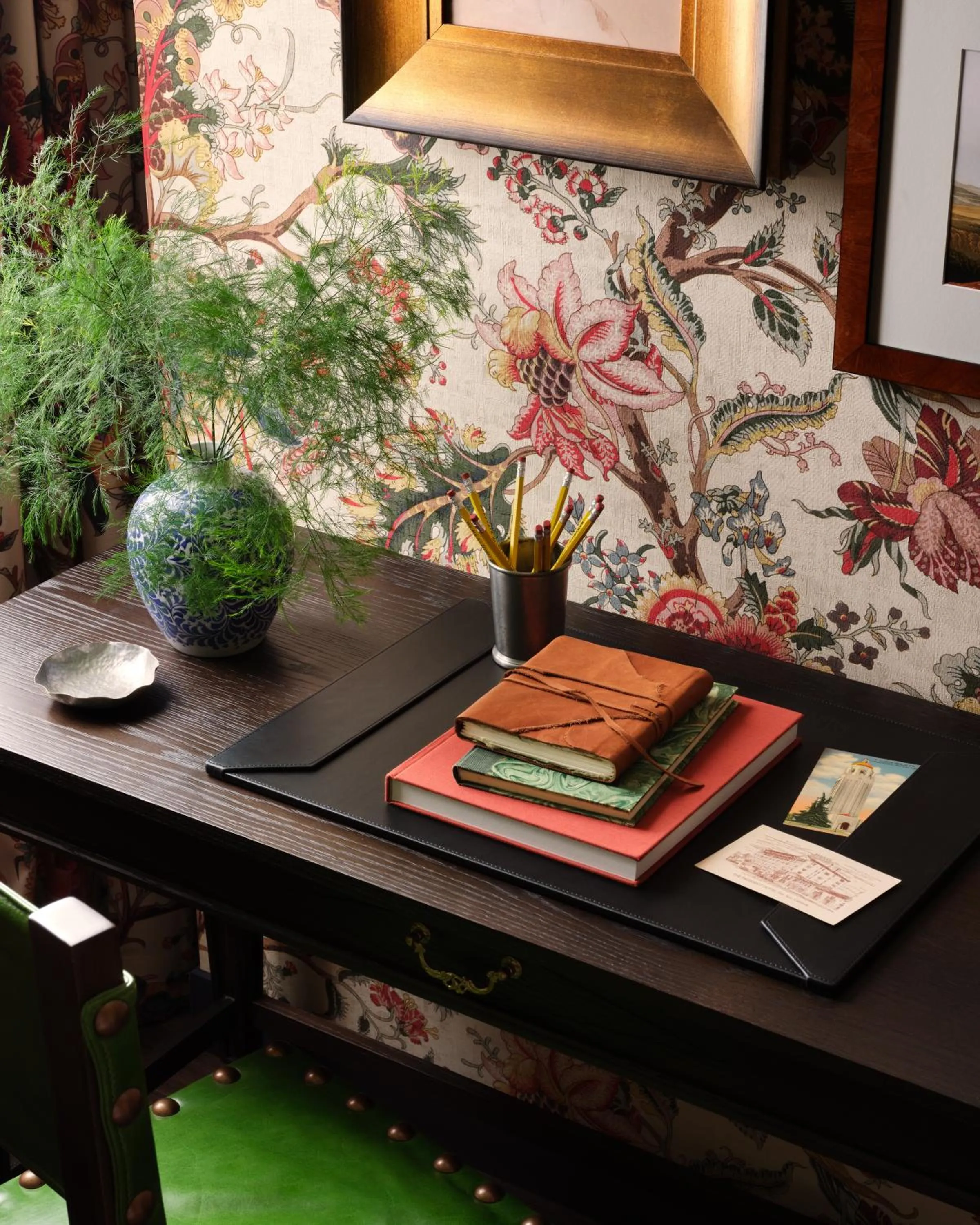 Decorative detail in Graduate by Hilton Palo Alto