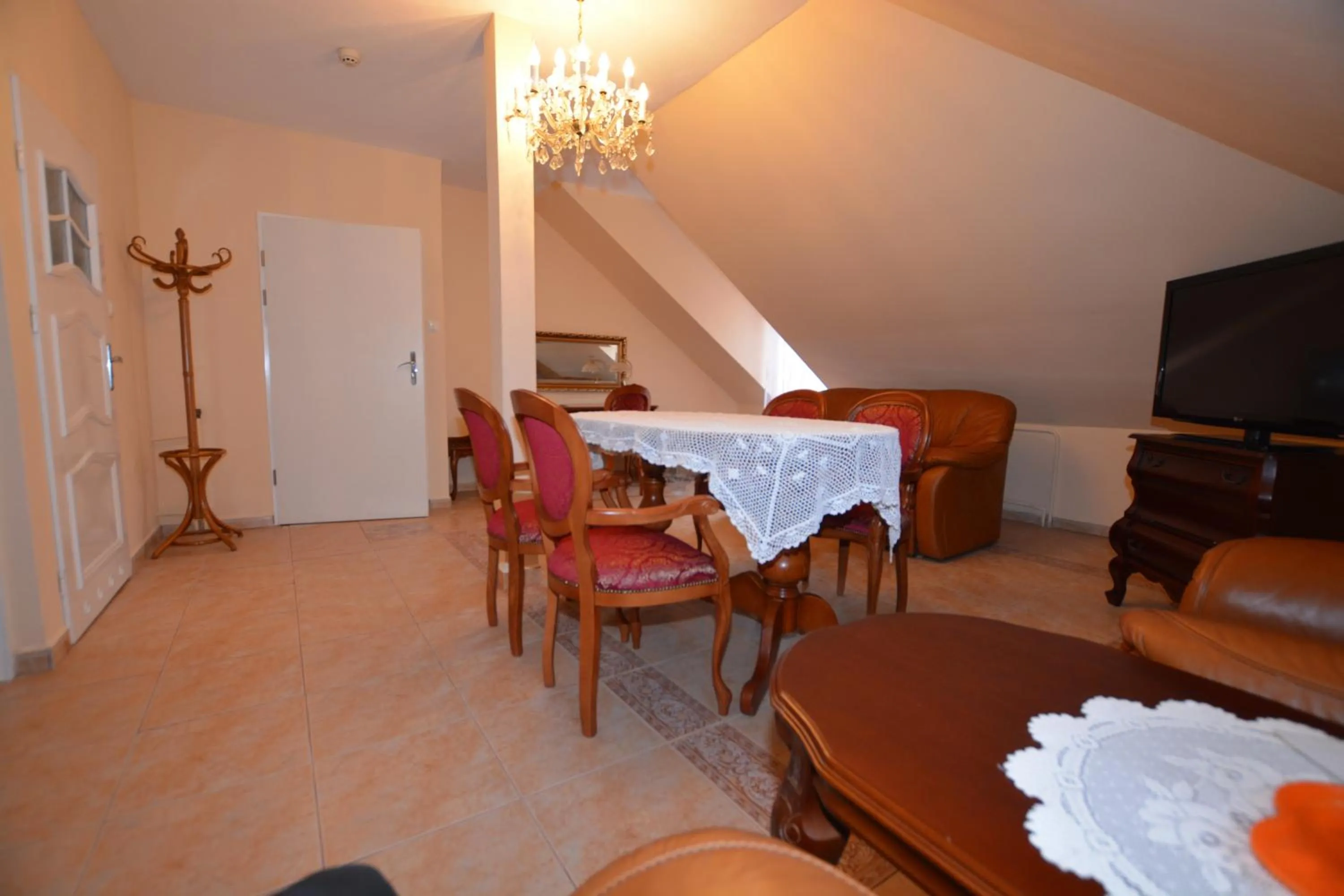 TV and multimedia in Hotel Gracja