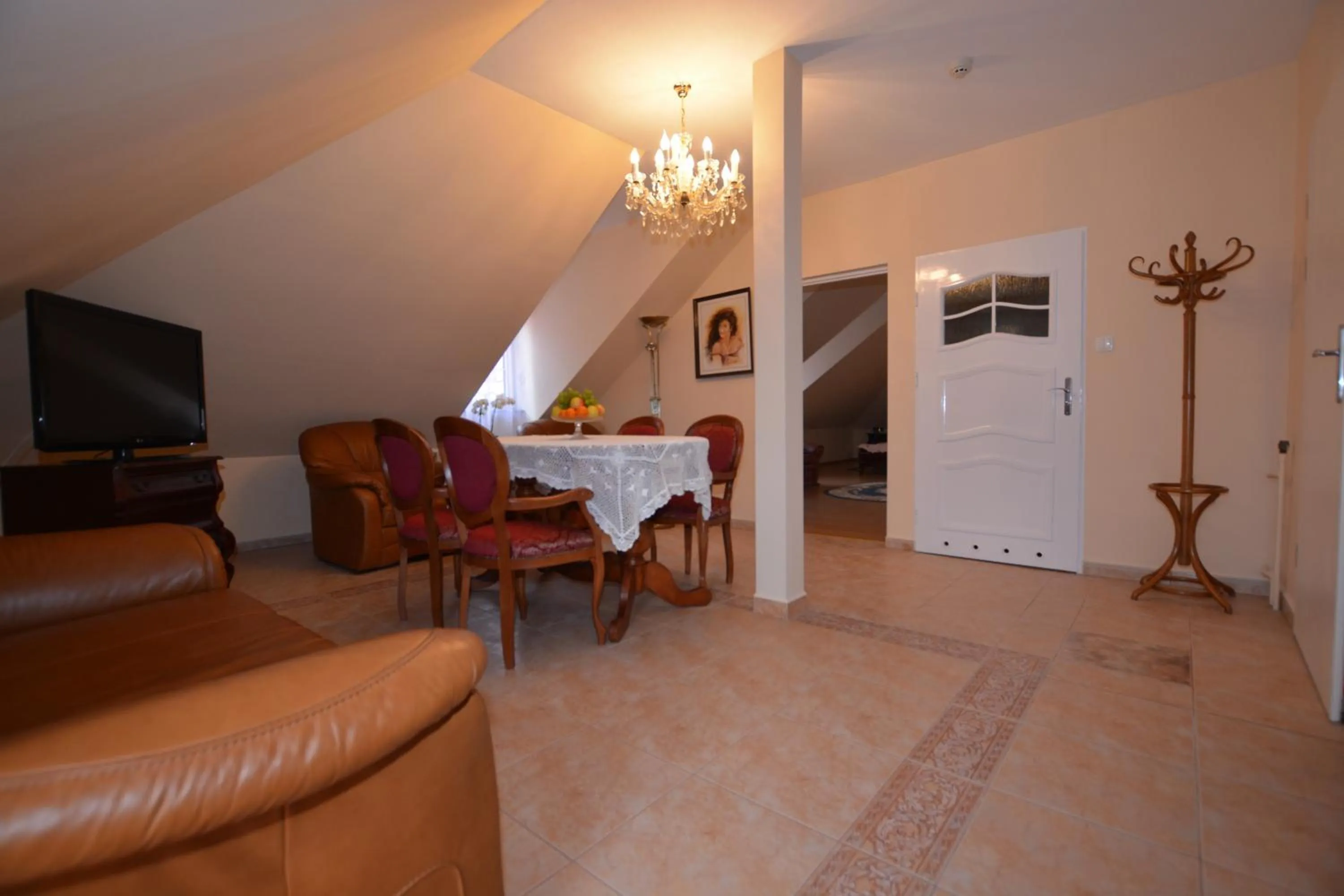 TV and multimedia in Hotel Gracja