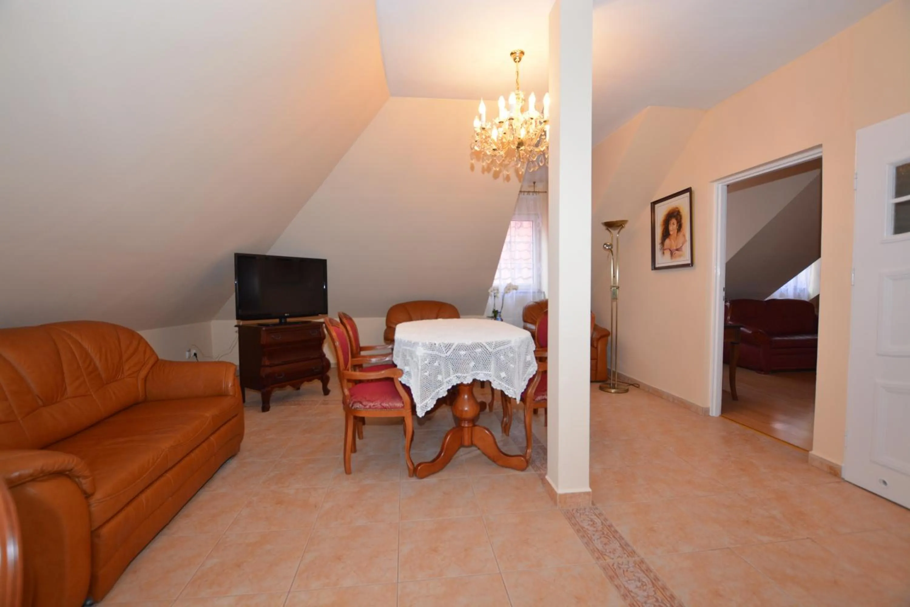 TV and multimedia in Hotel Gracja