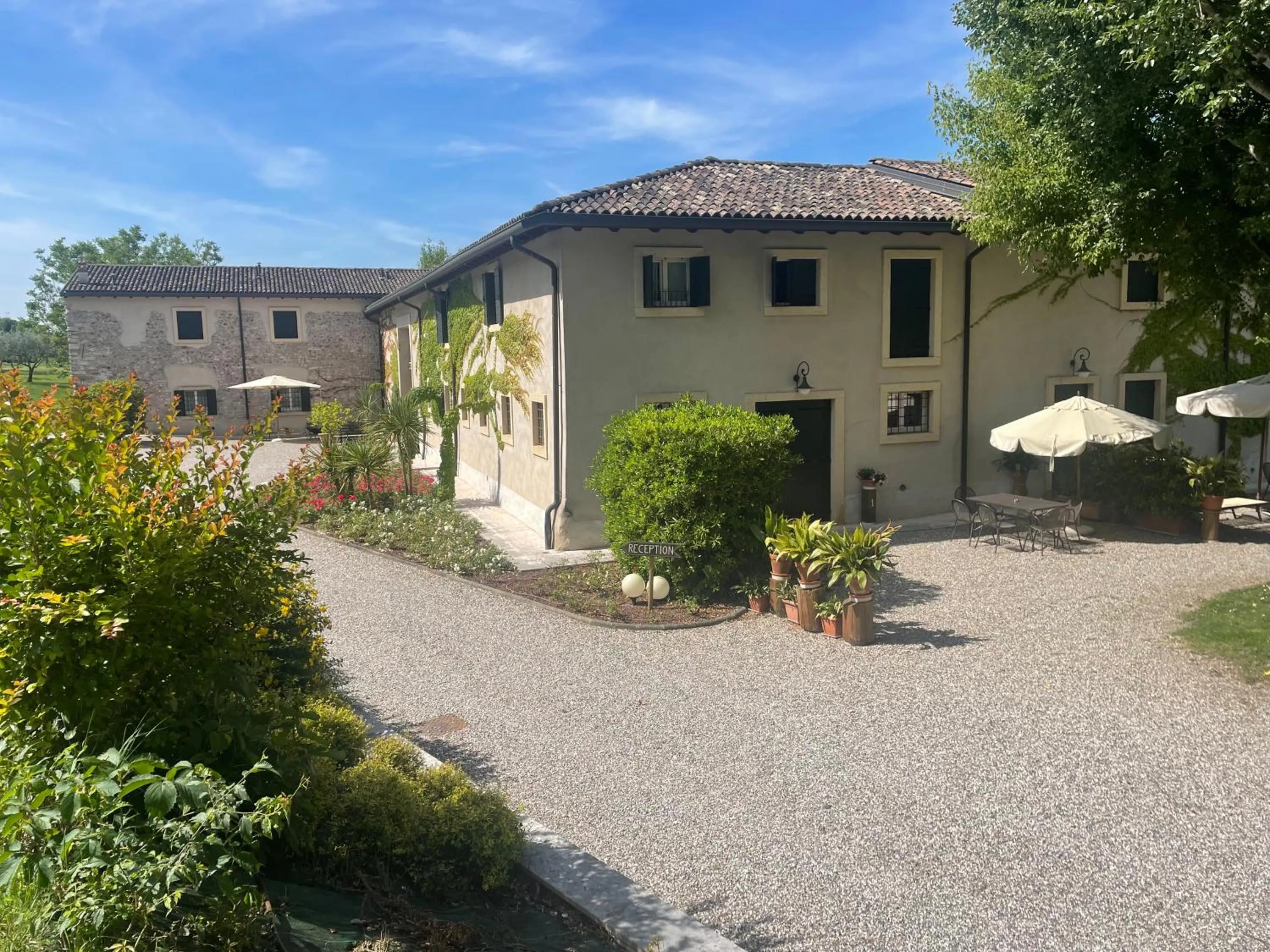 Property building in Apartments Relais Corte Paradiso