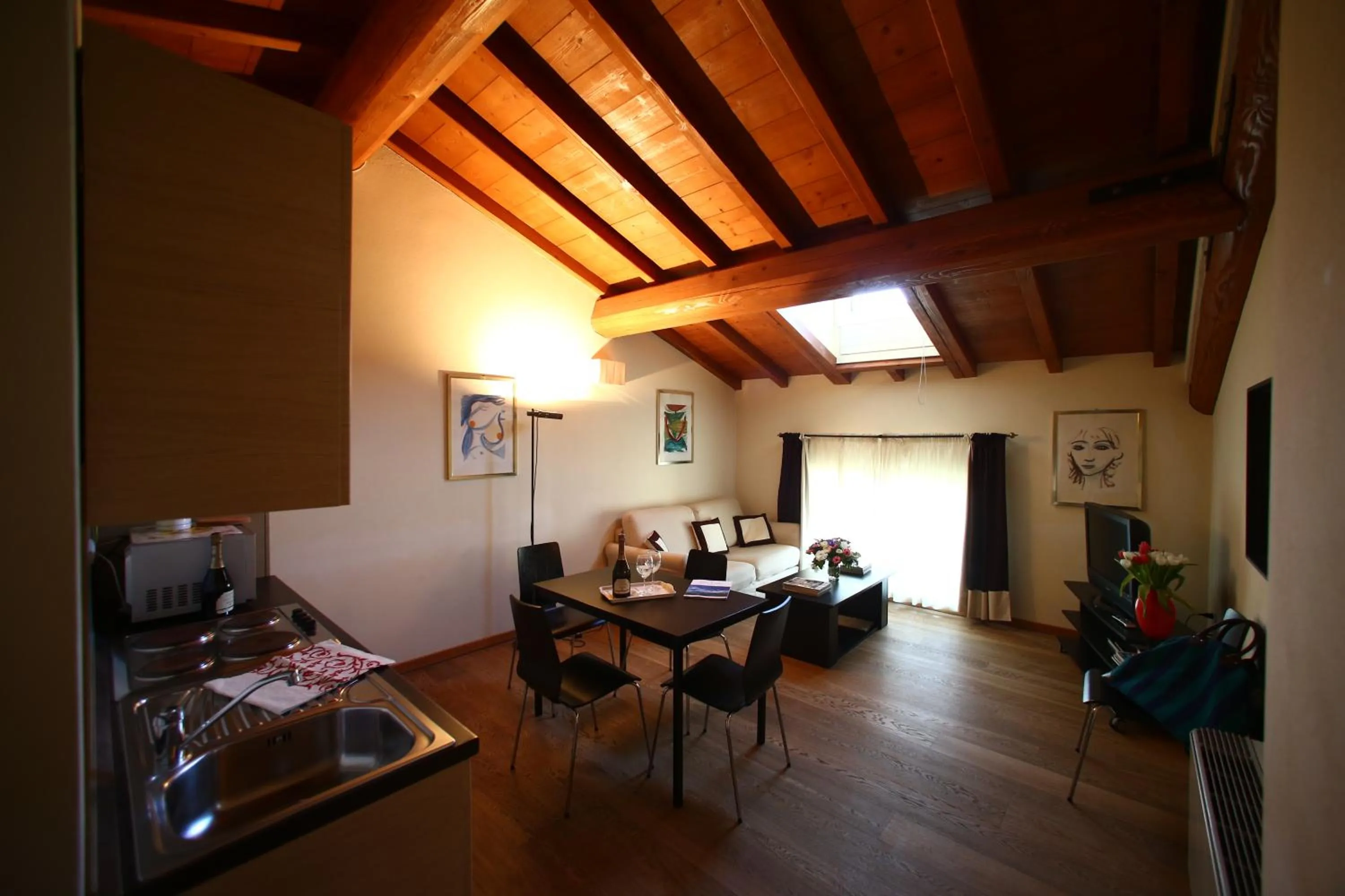 Kitchen or kitchenette in Apartments Relais Corte Paradiso