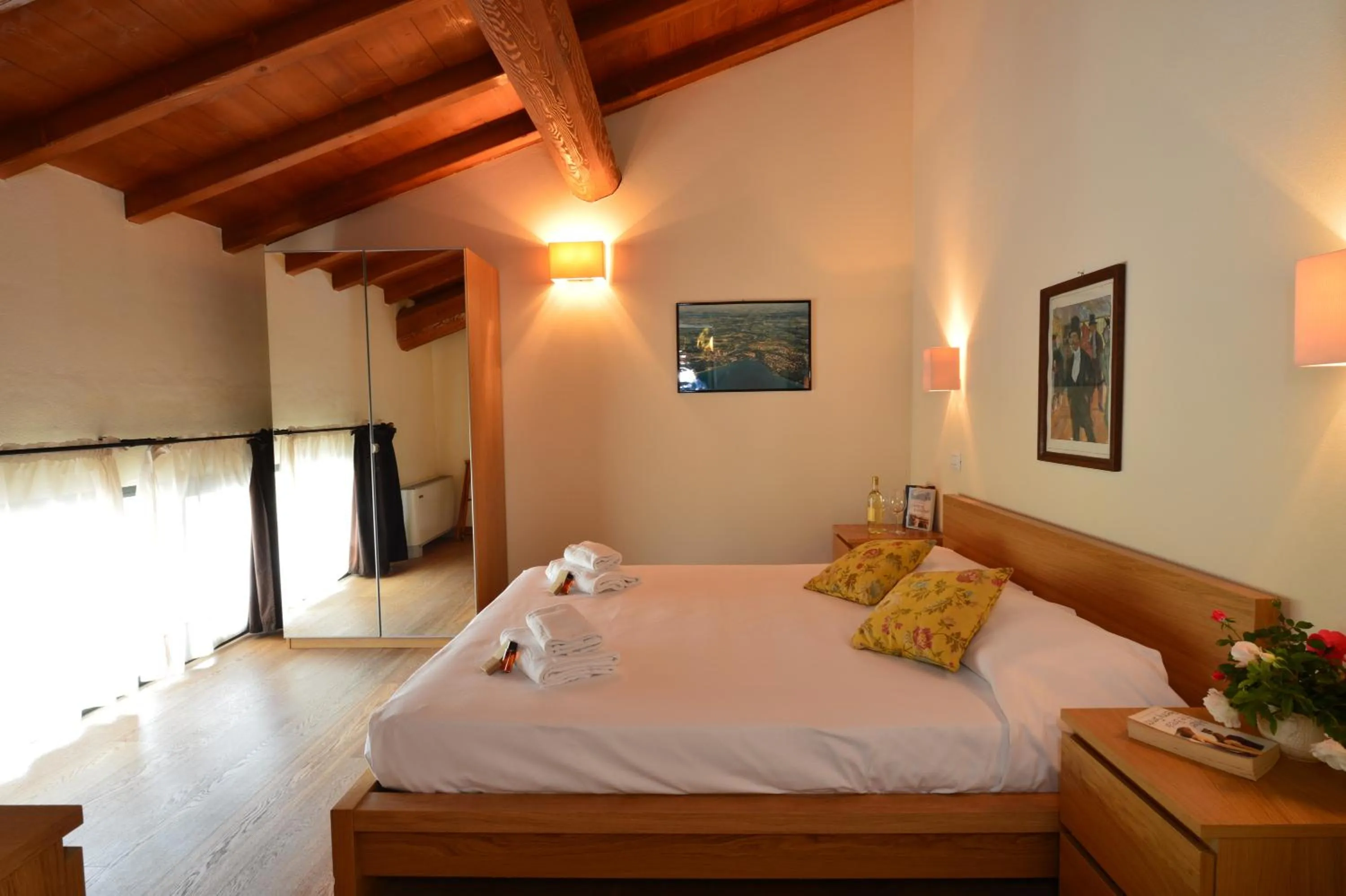 Bedroom, Bed in Apartments Relais Corte Paradiso