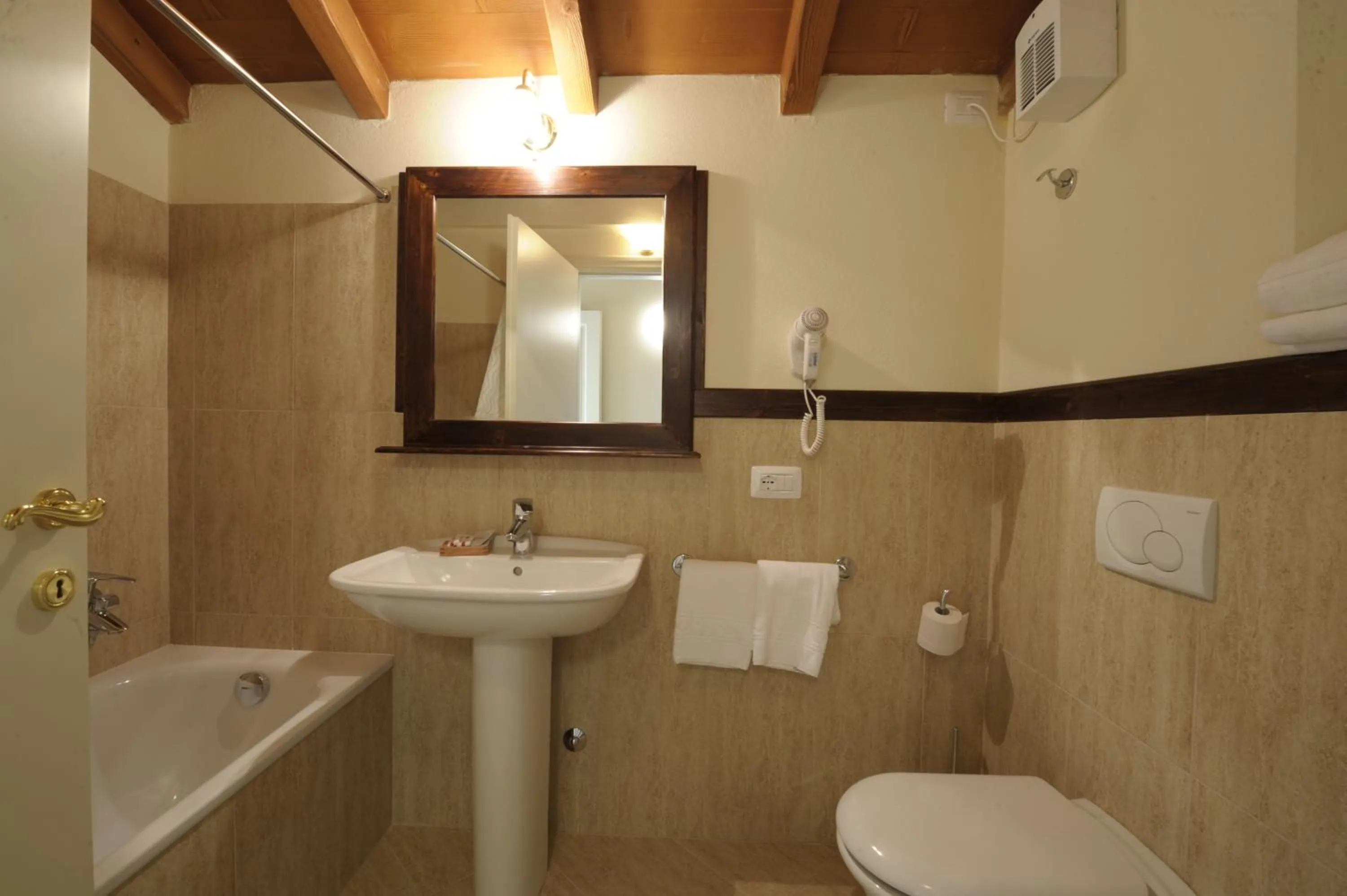 Bathroom in Apartments Relais Corte Paradiso