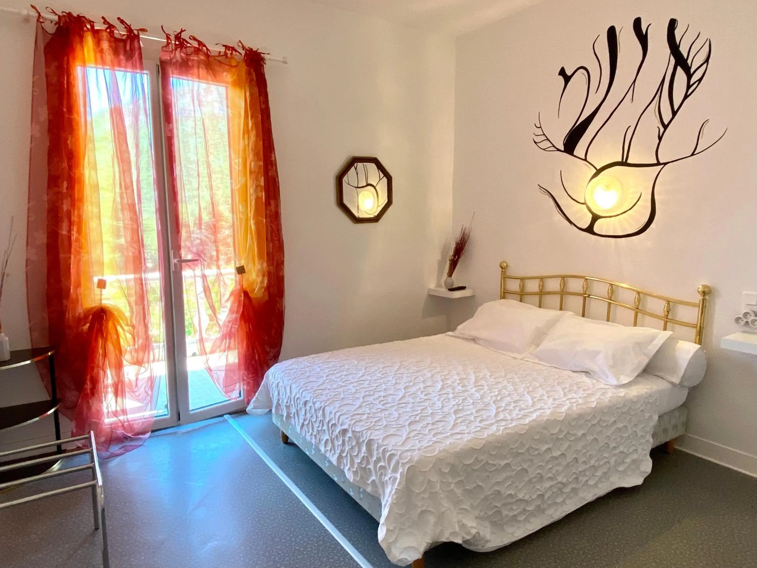 Balcony/Terrace, Bed in Les Terrasses