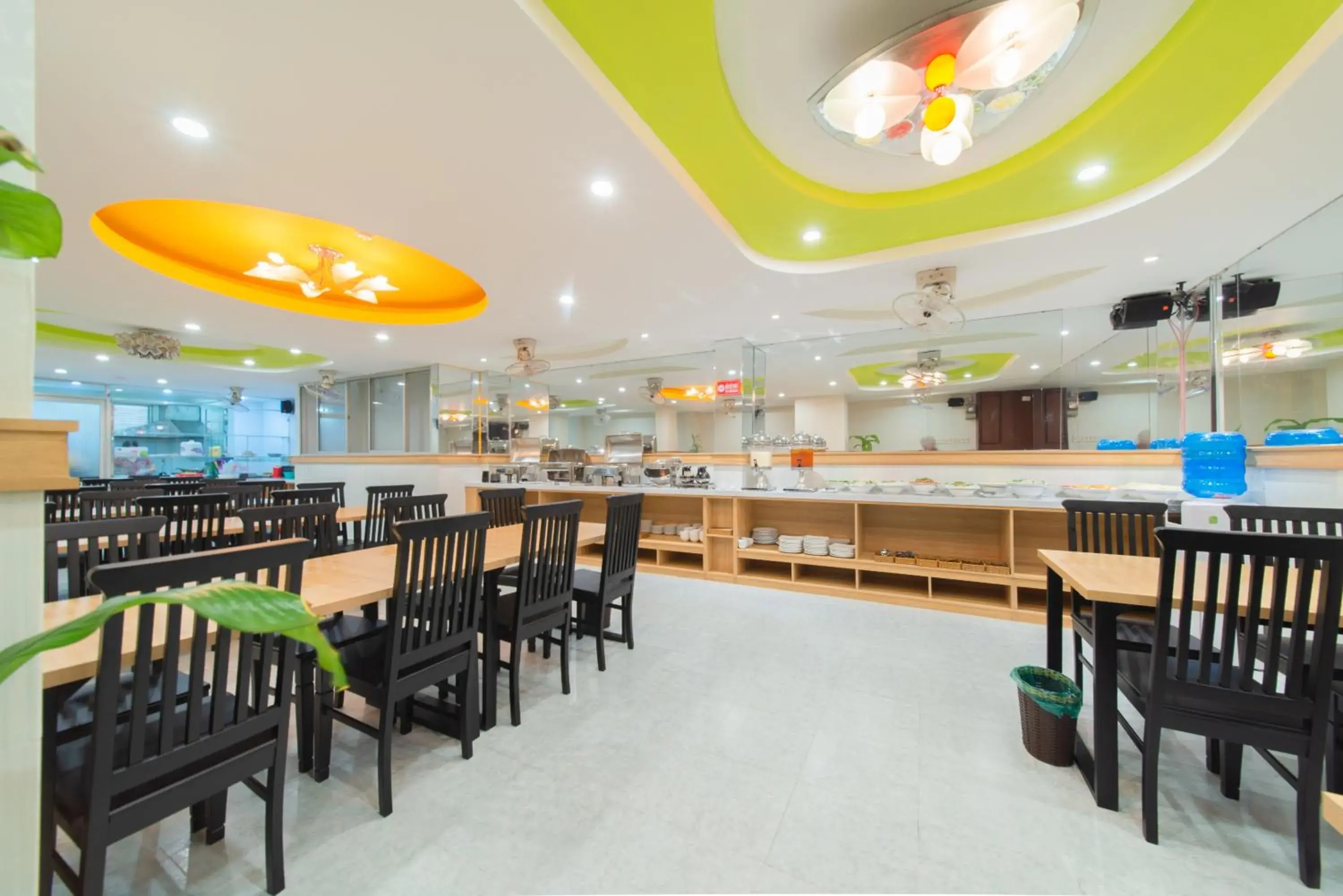 Restaurant/places to eat in StarLight Nha Trang Restaurant/places to eat in StarLight Nha Trang