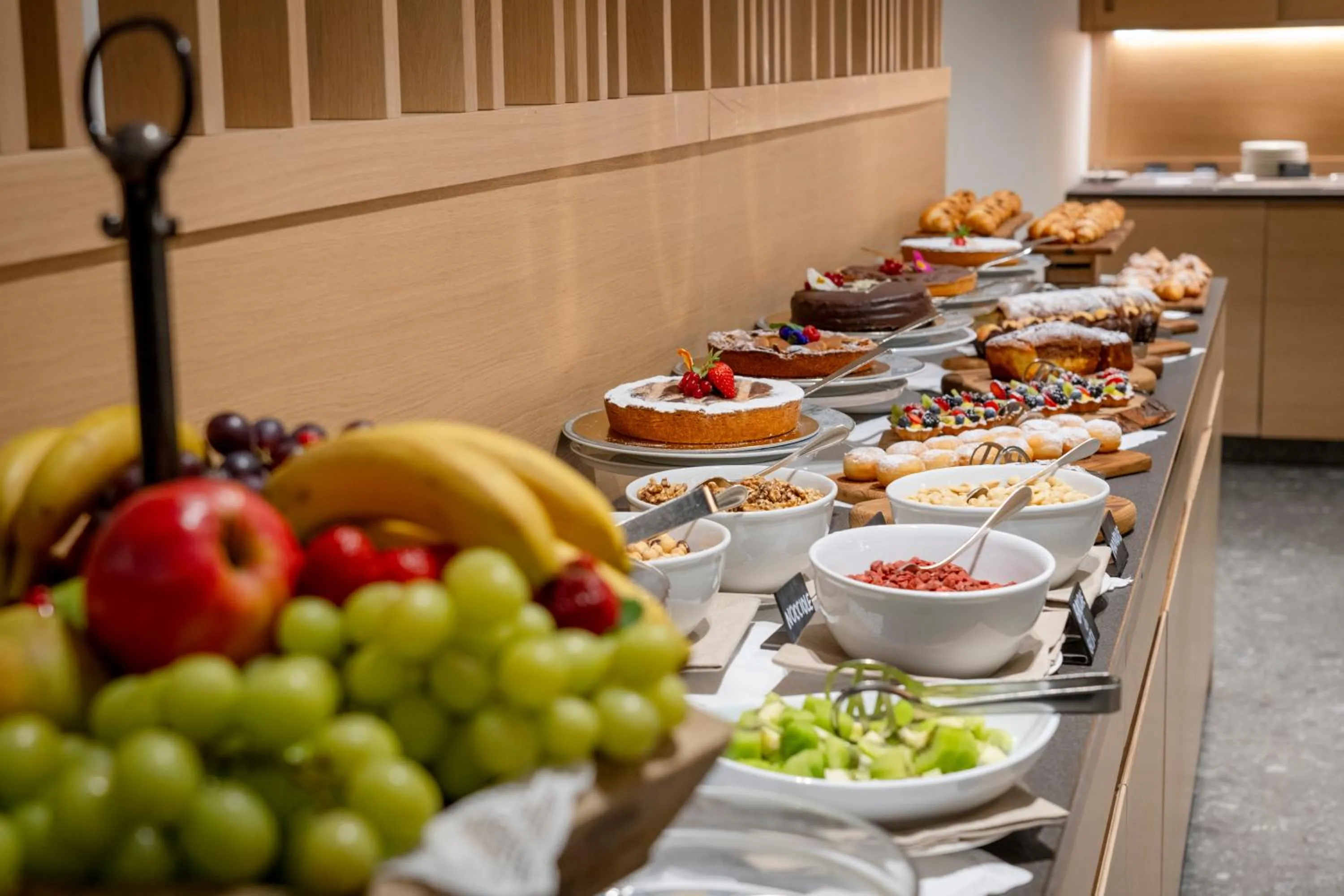 Breakfast in Palace Hotel Wellness & Beauty