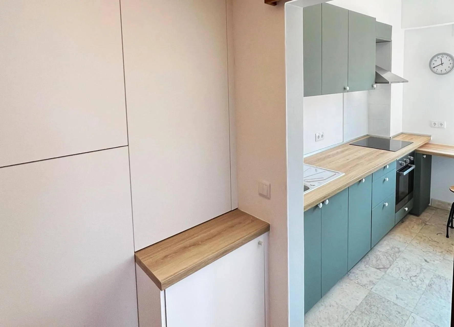kitchen in Apartment on the beach by amcf