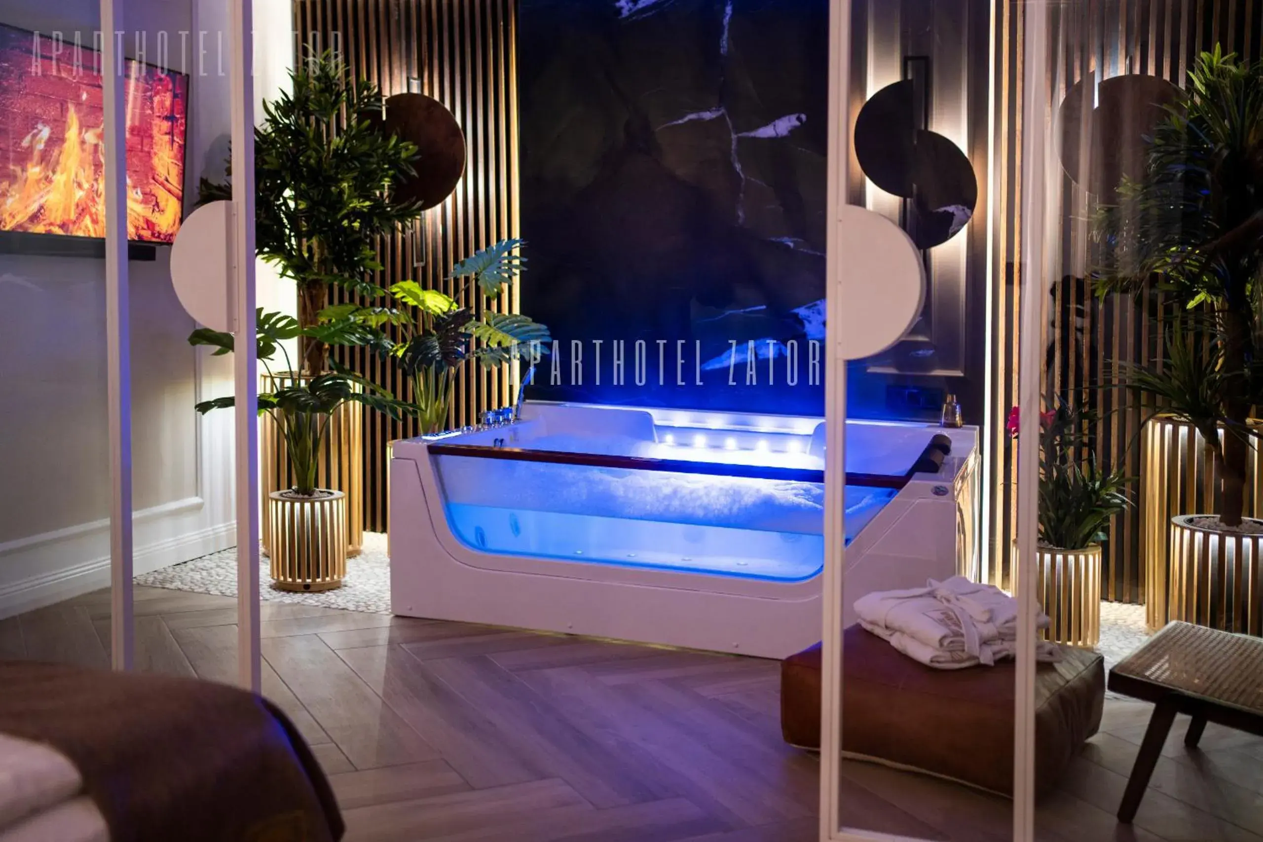 Aparthotel ZATOR Retro 66 jacuzzi Aparthotel ZATOR Retro 66 jacuzzi