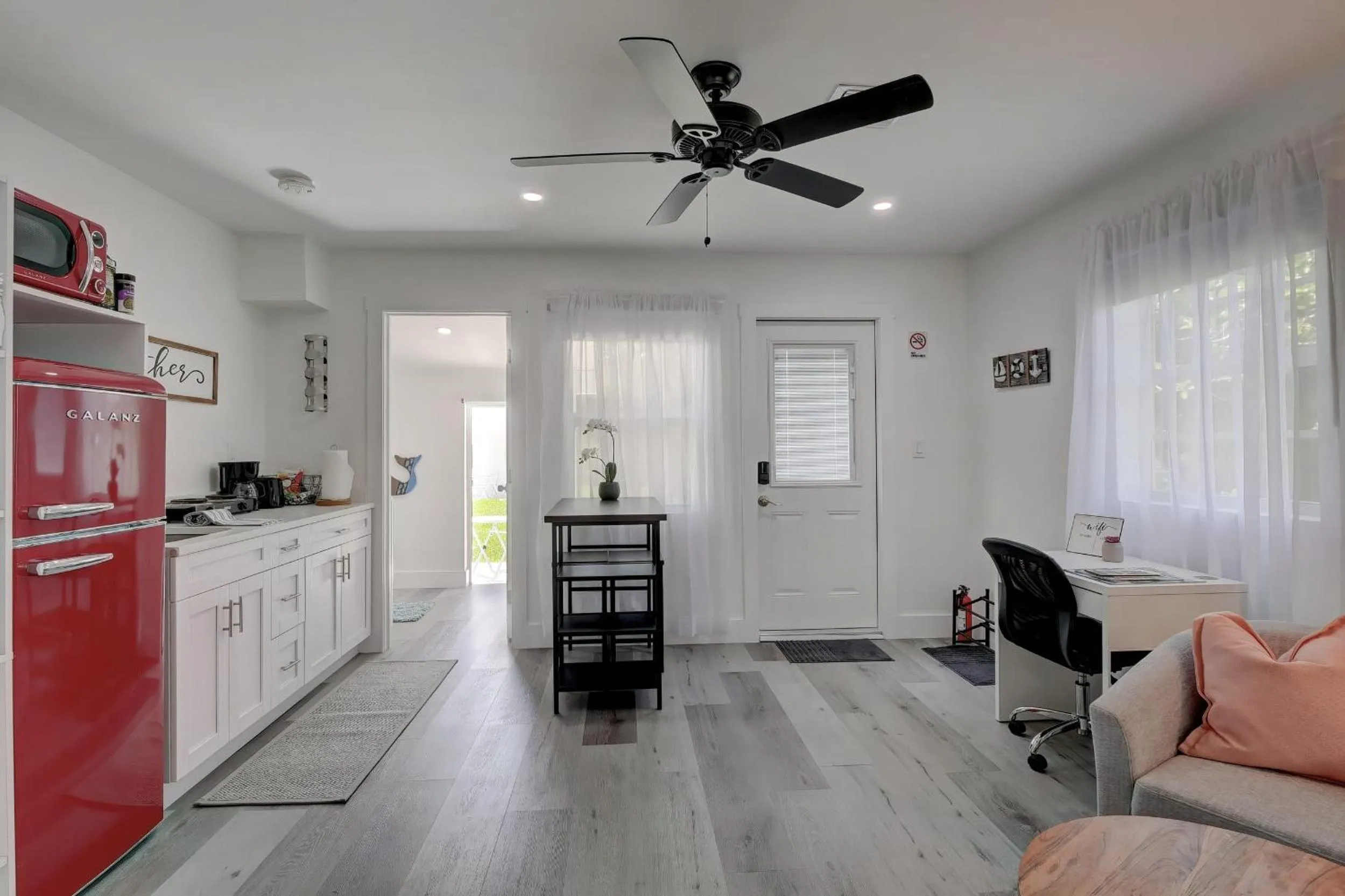 Three Rental Units In This Bonita Springs Compound