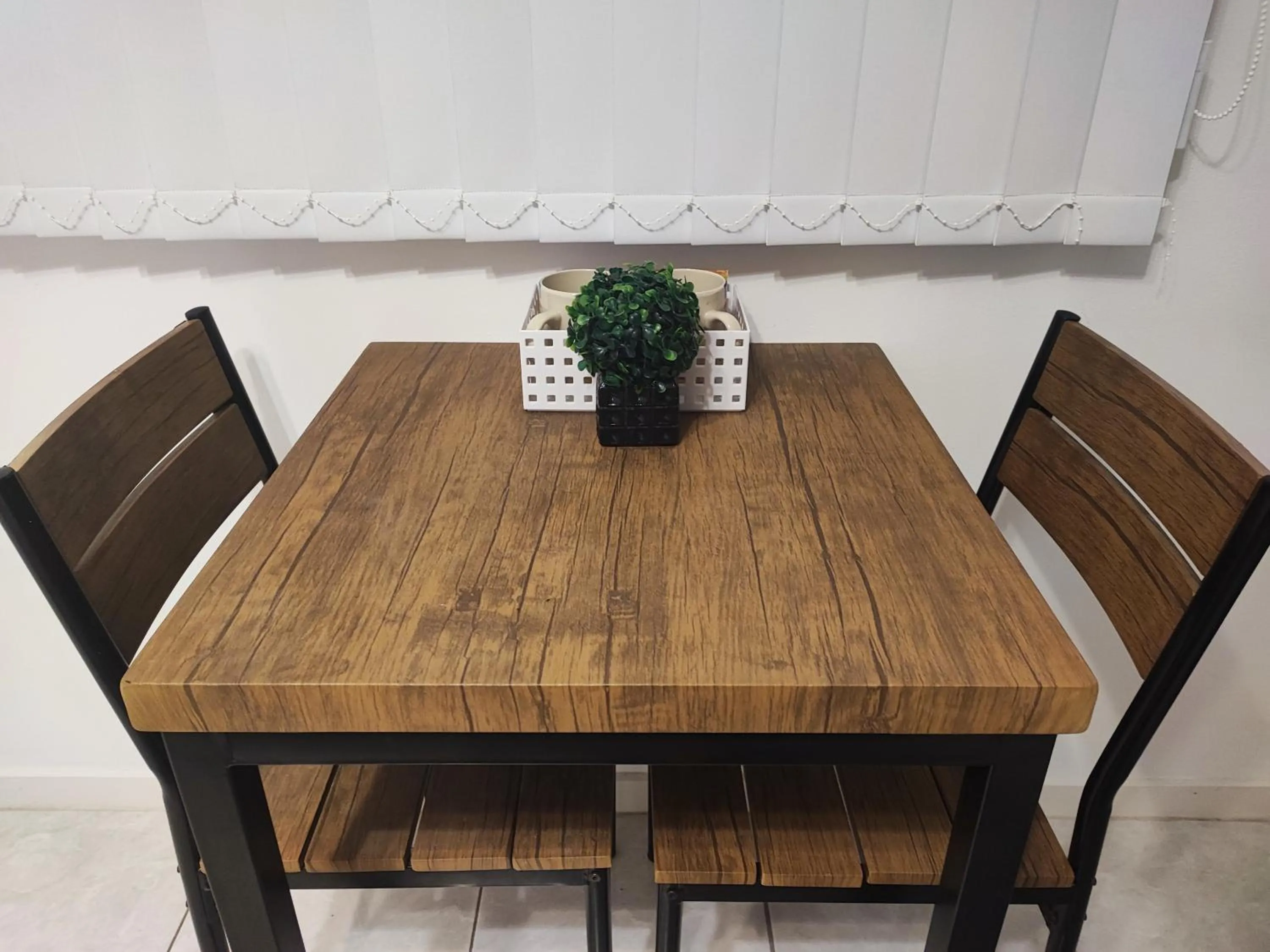 Living room in Bonsai Jacuzzi Suites