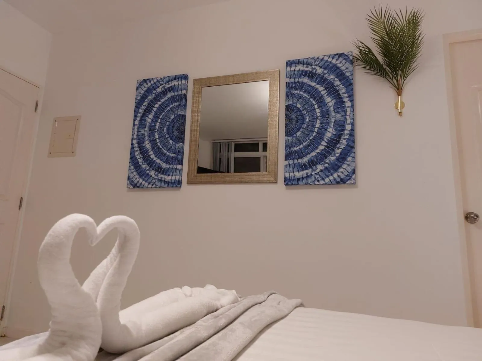 Bed in Bonsai Jacuzzi Suites