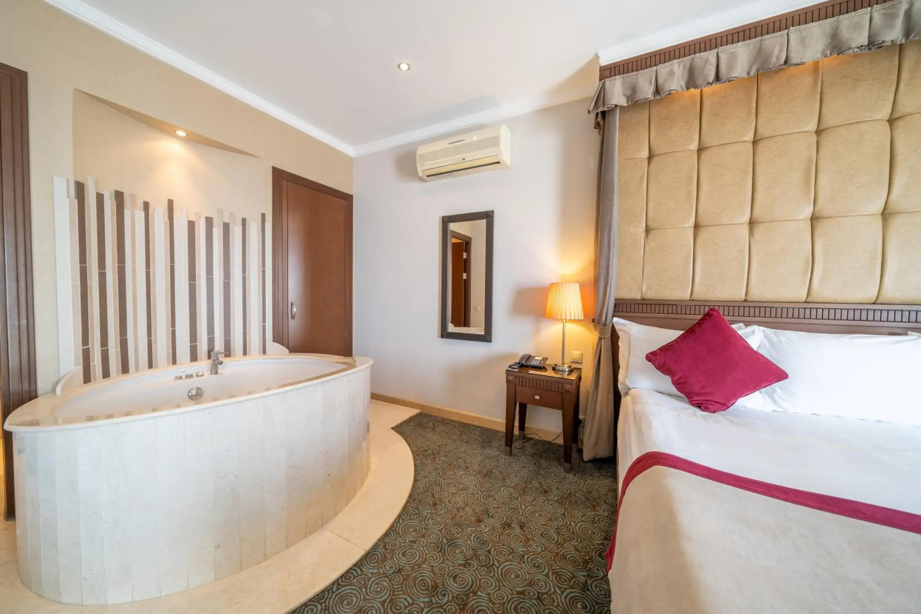 Bed in Korumar Hotel Deluxe Bed in Korumar Hotel Deluxe