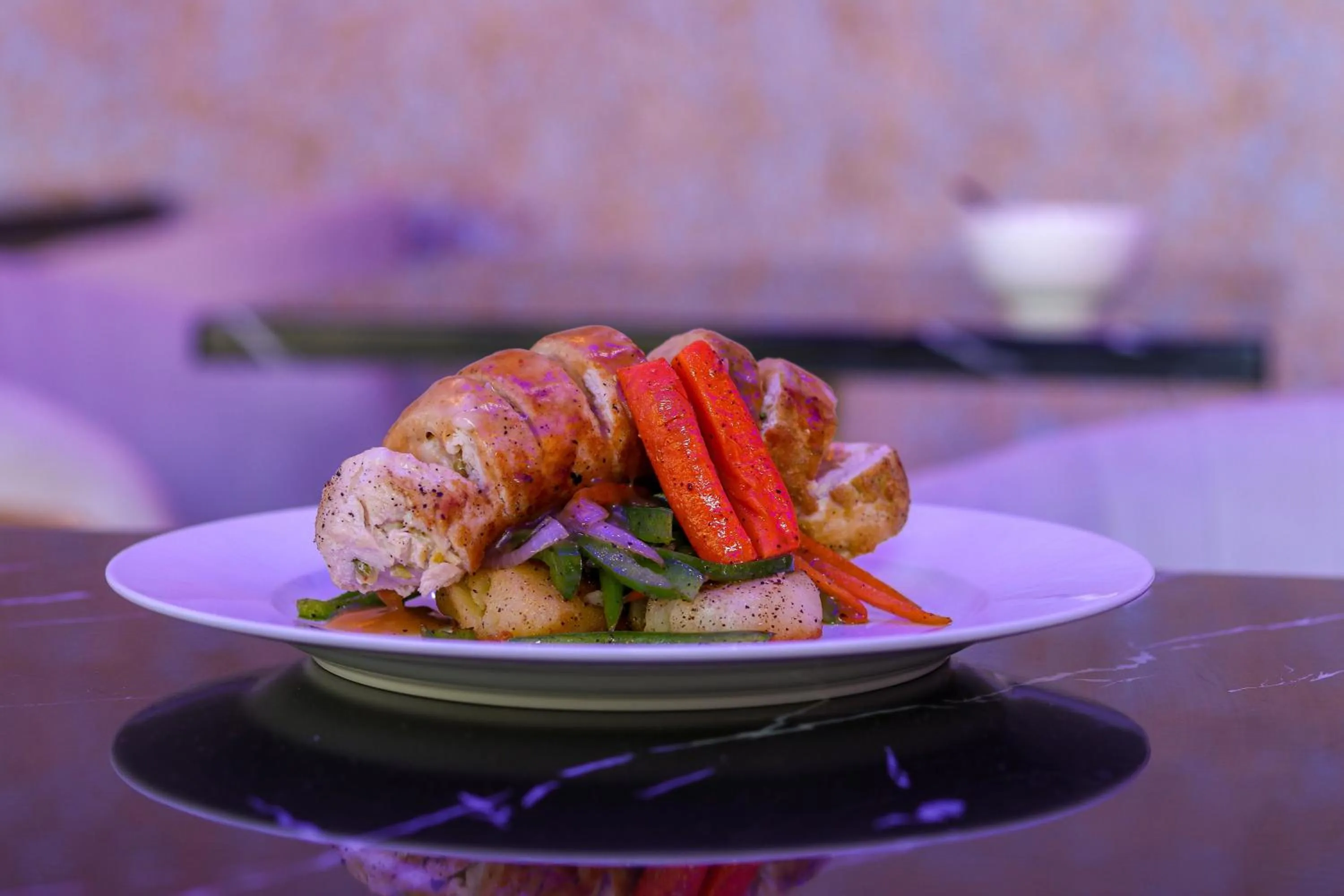 Restaurant/places to eat in Ari Grand Hotel & Spa