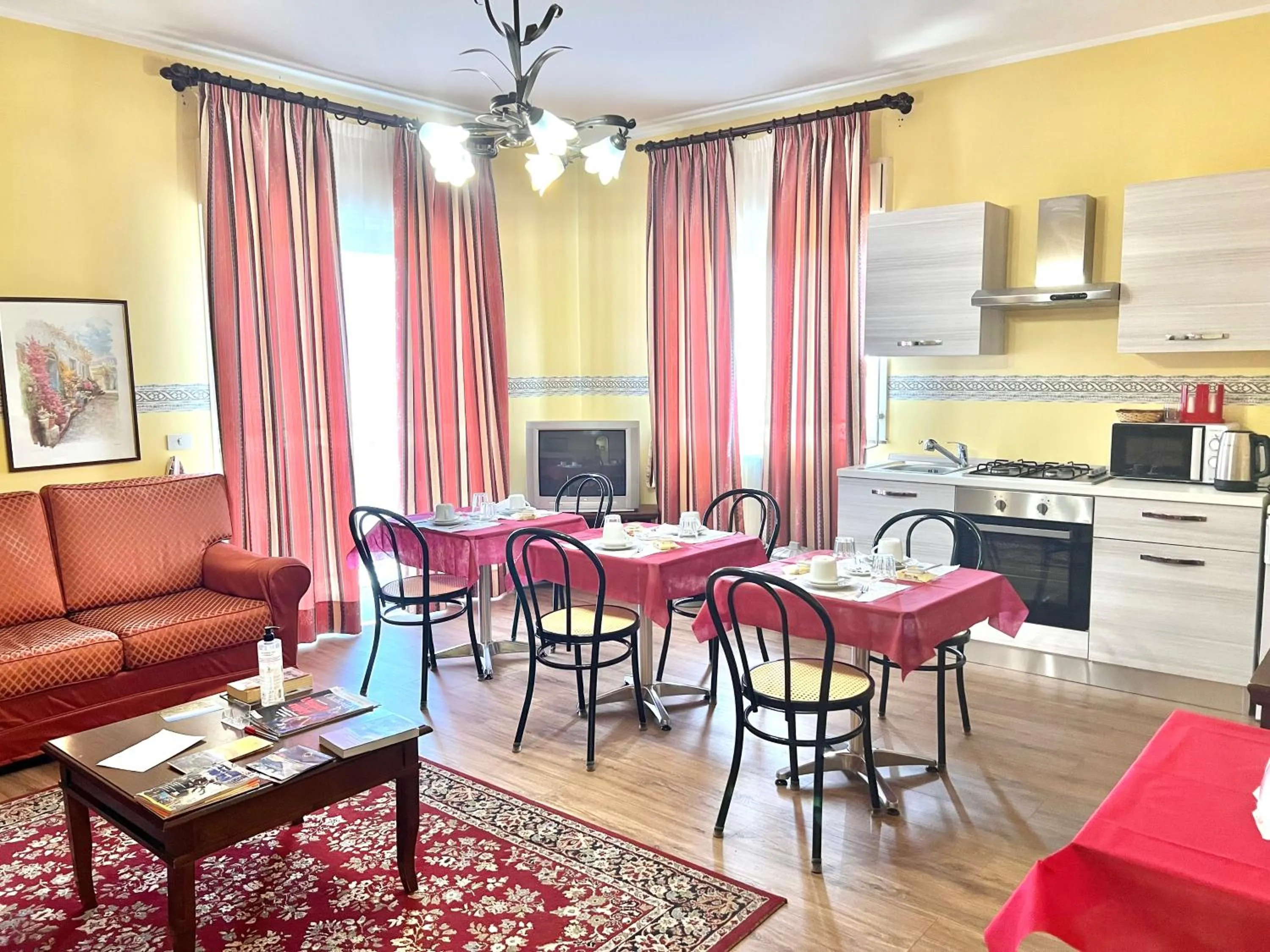 Breakfast in Ai Tre Parchi Bed And Bike