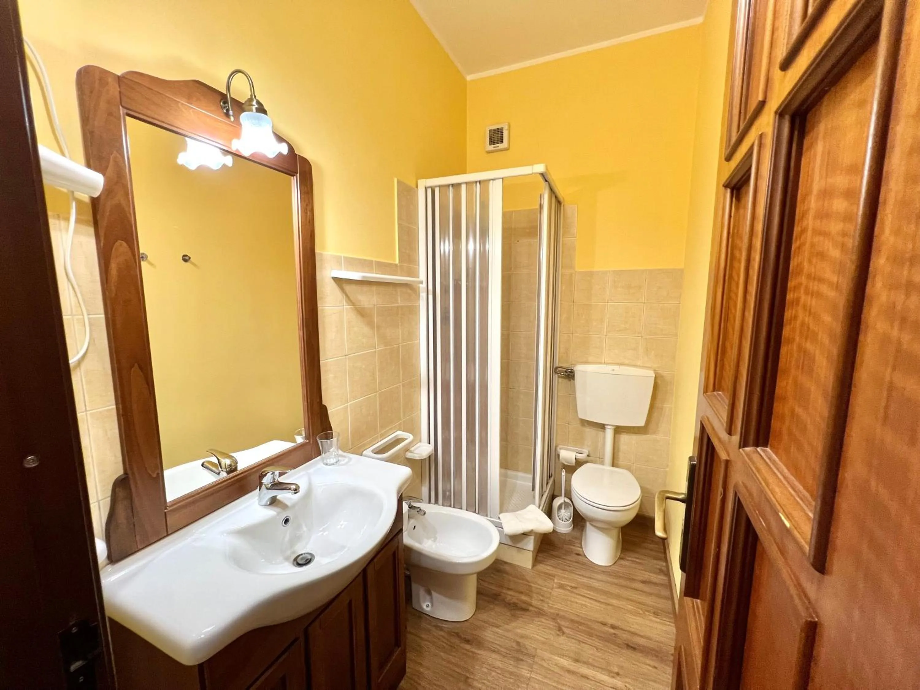 Bathroom in Ai Tre Parchi Bed And Bike