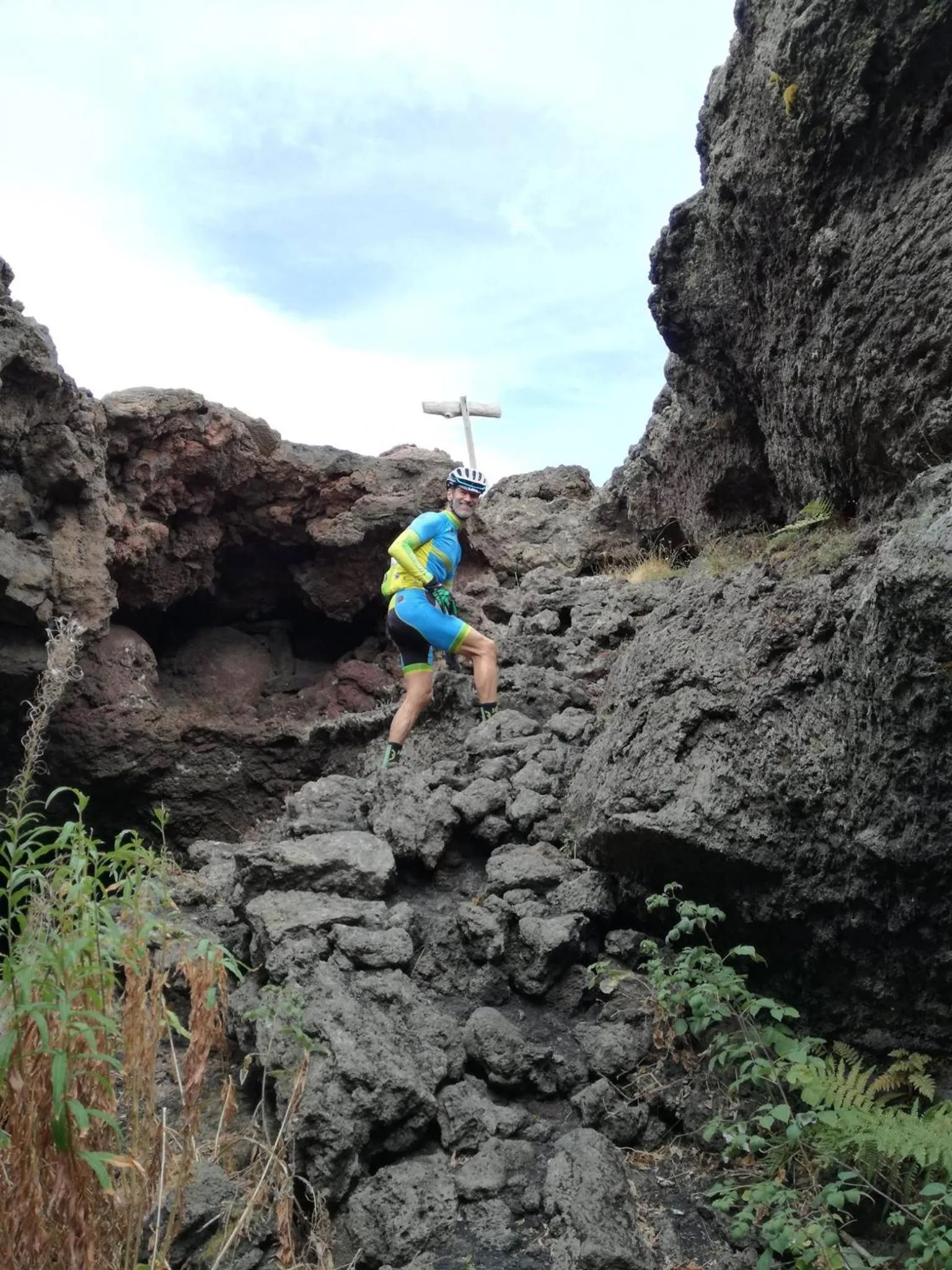 Hiking in Ai Tre Parchi Bed And Bike