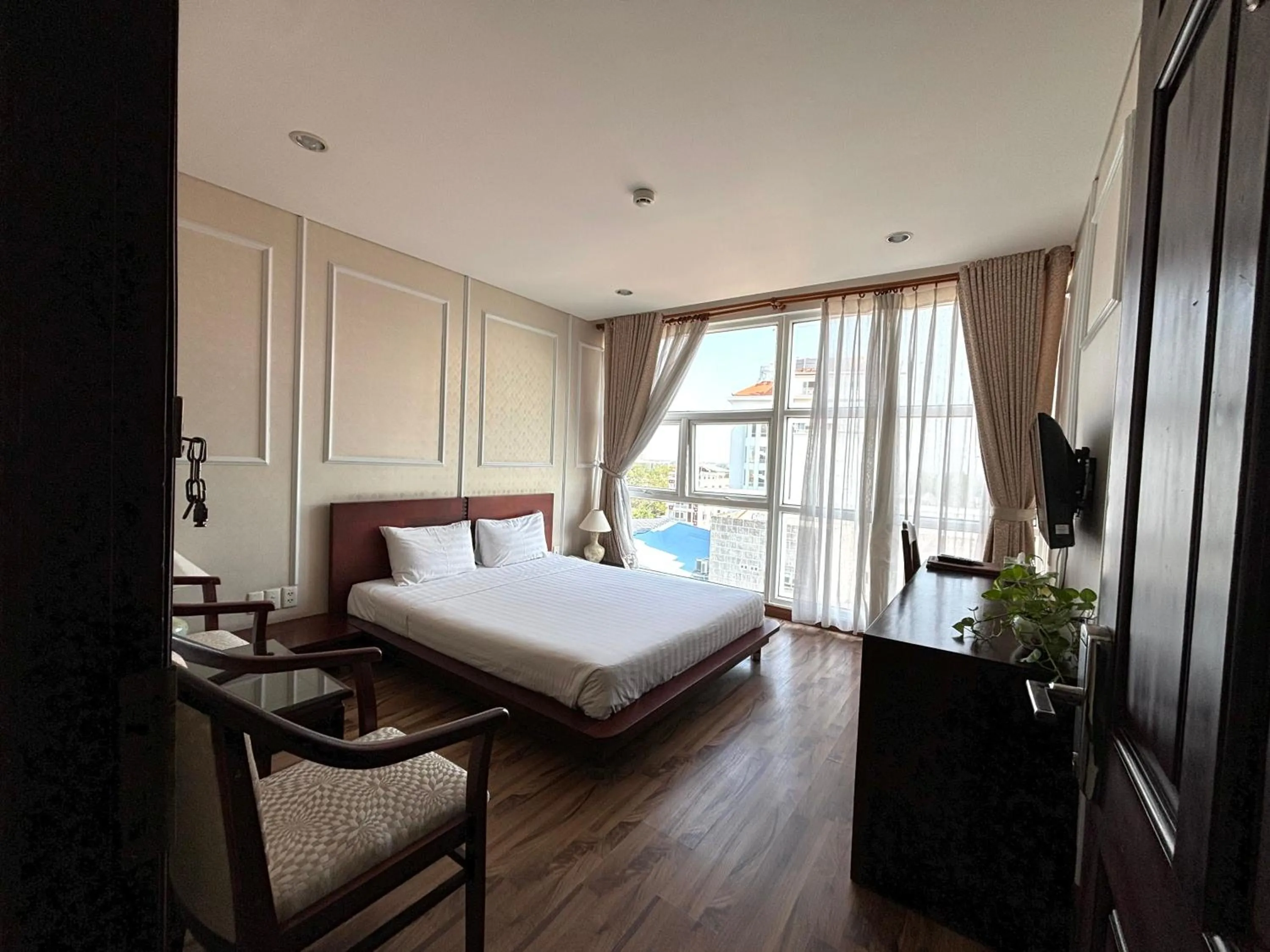 Bed in Kim Tho Hotel