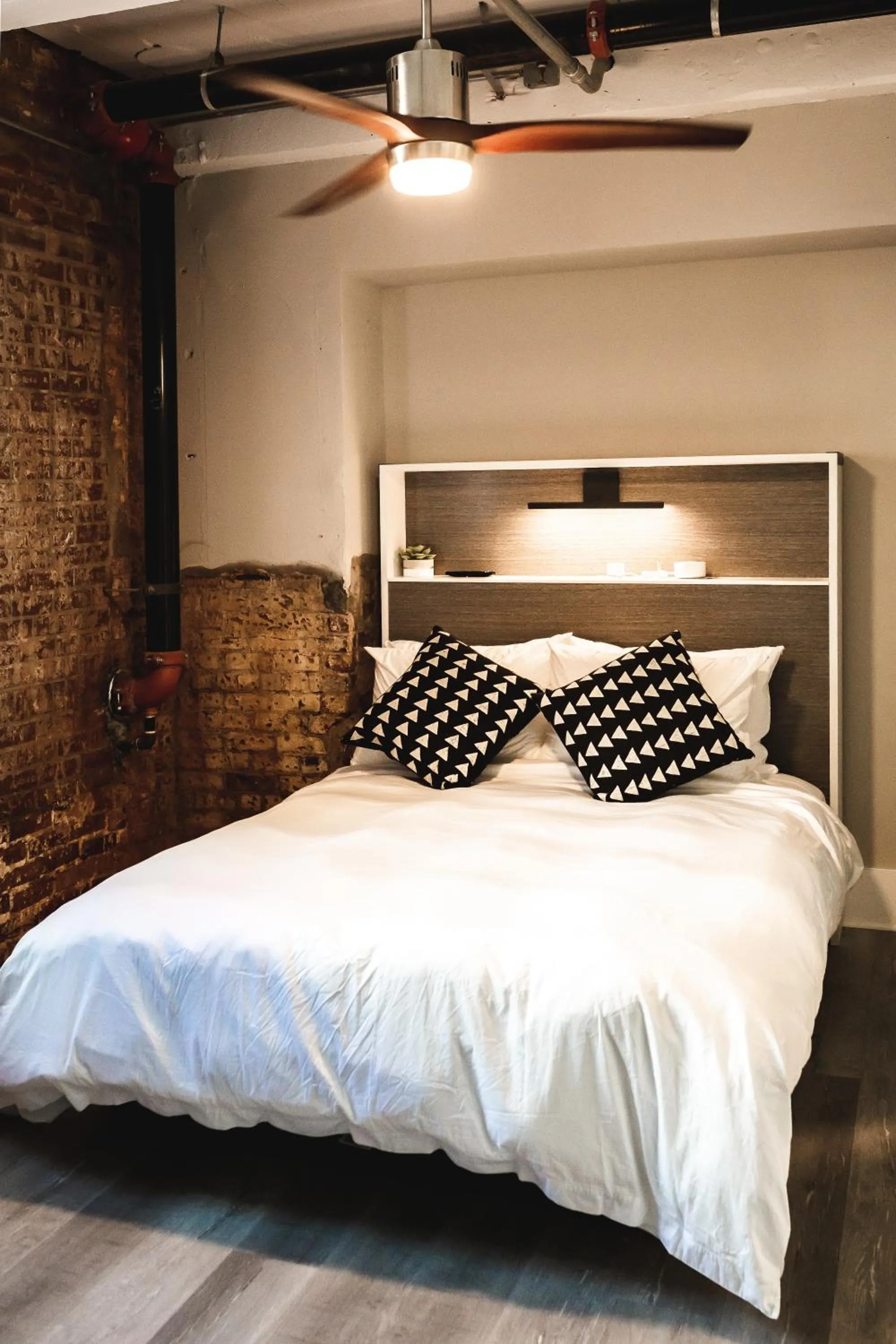 Bed in Three Trails Downtown Elkin