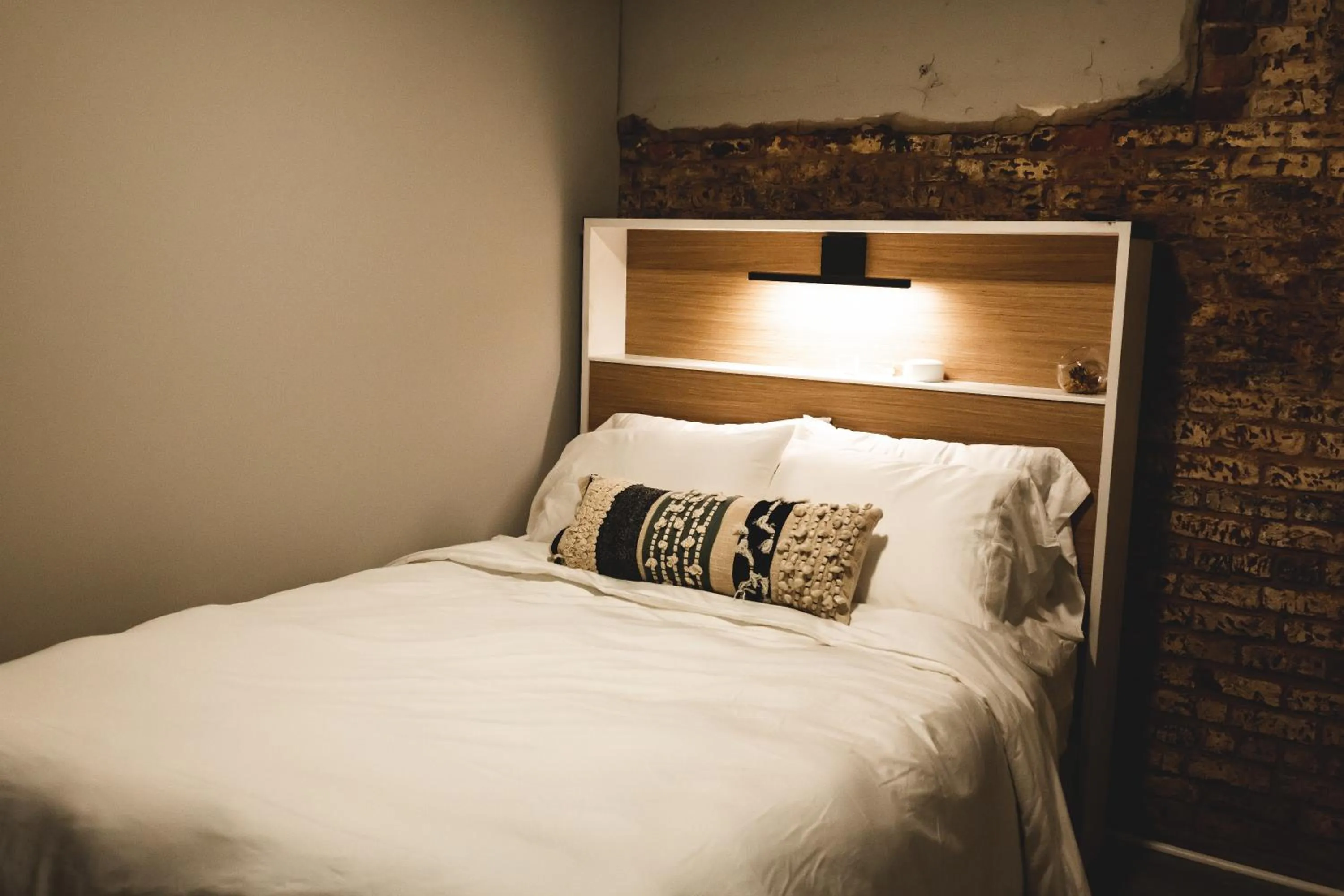 Bed in Three Trails Downtown Elkin