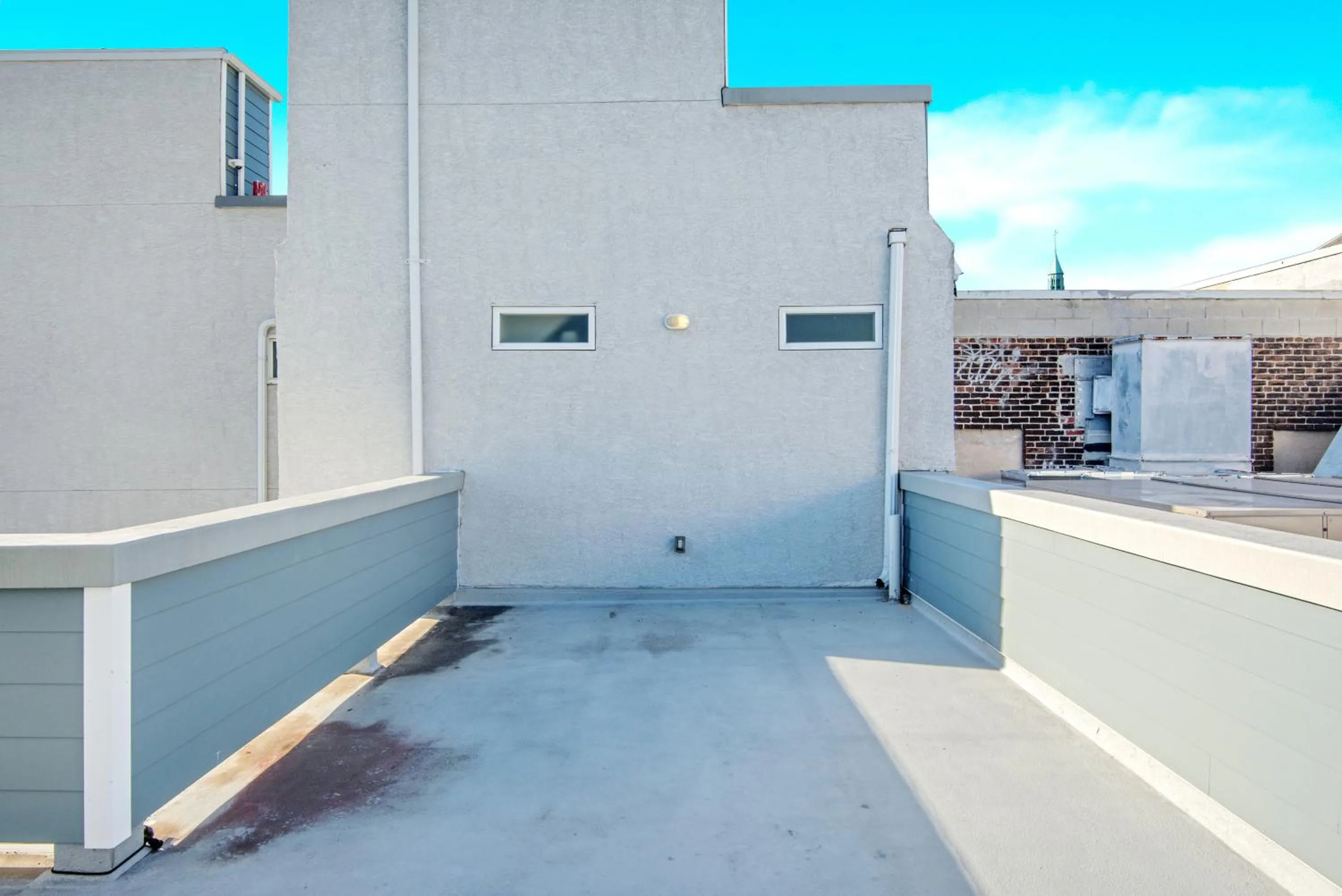 View (from property/room) in Spacious Oasis - Parking, Private Patio & Roofdeck