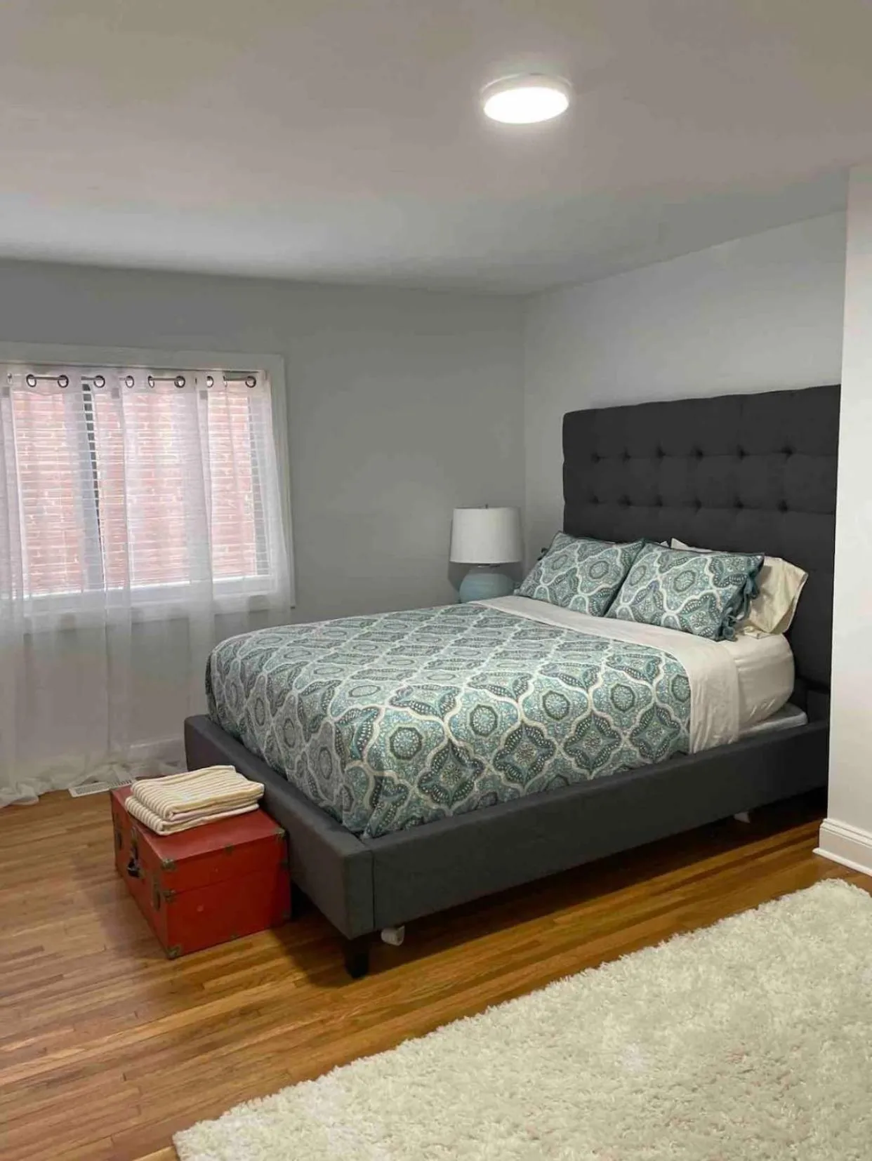 Bed in A Regal Retreat- Exclusive Parking, Prime Location