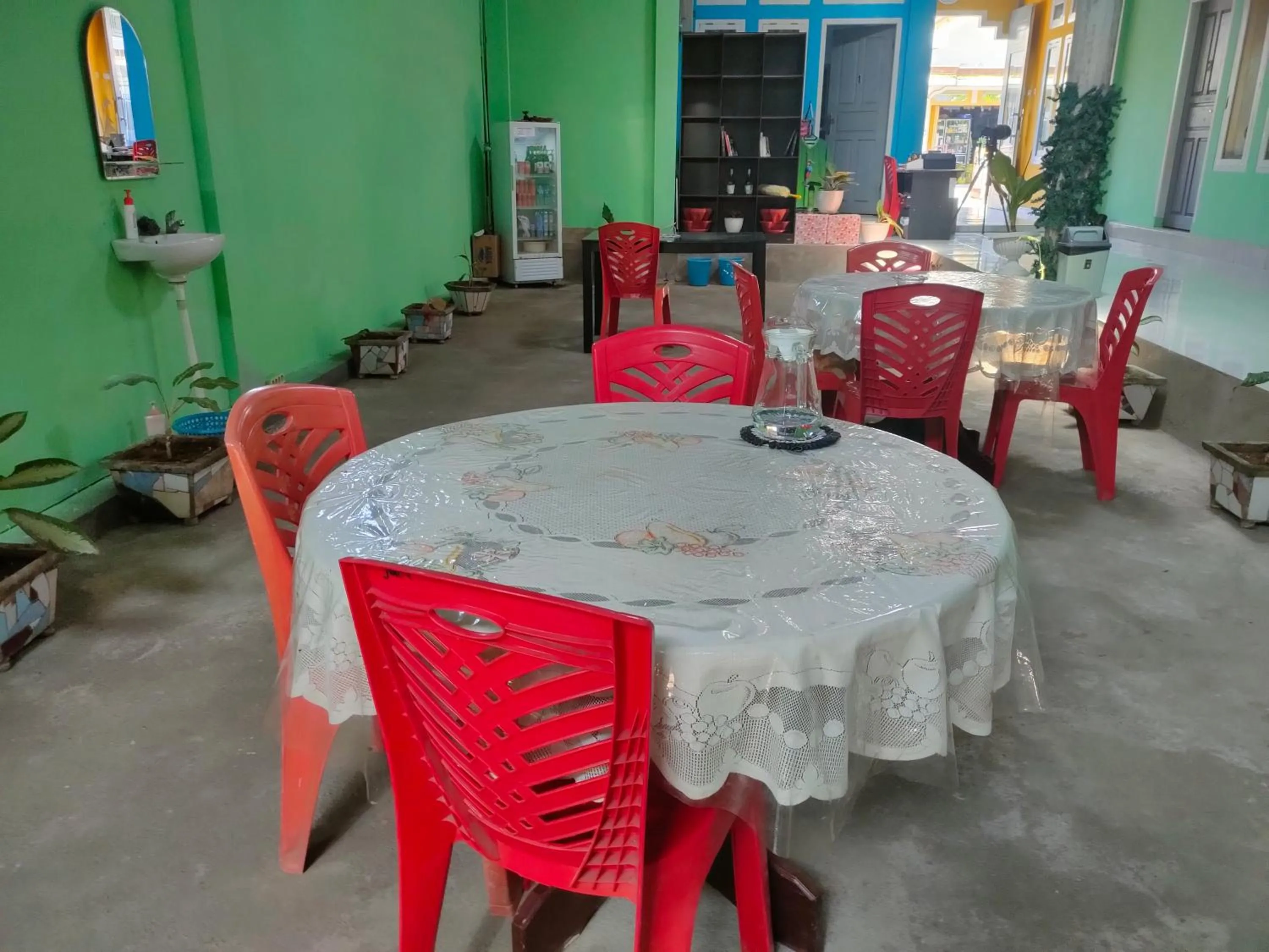 Restaurant/places to eat in Tangkoko Guest House