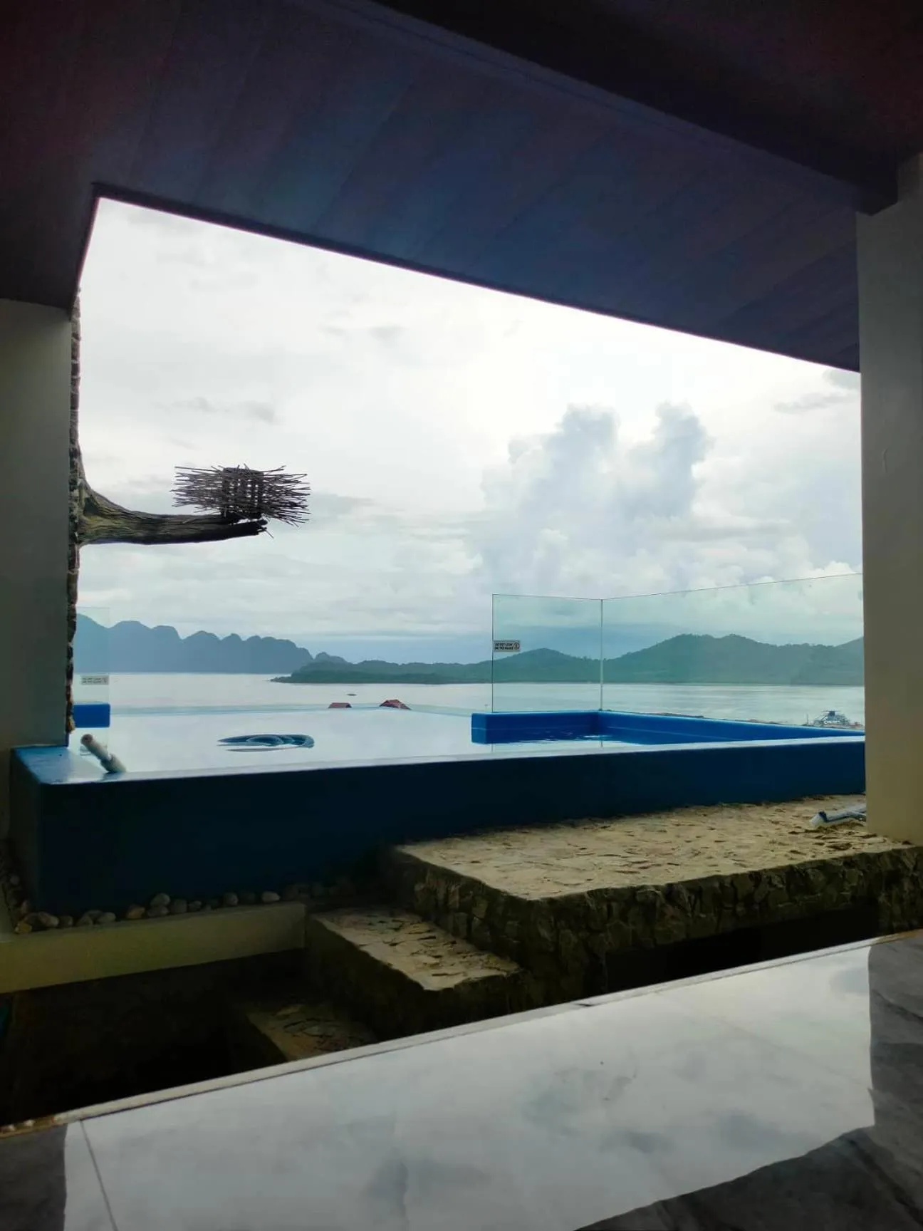 Swimming pool in GHIELLANIQA INN