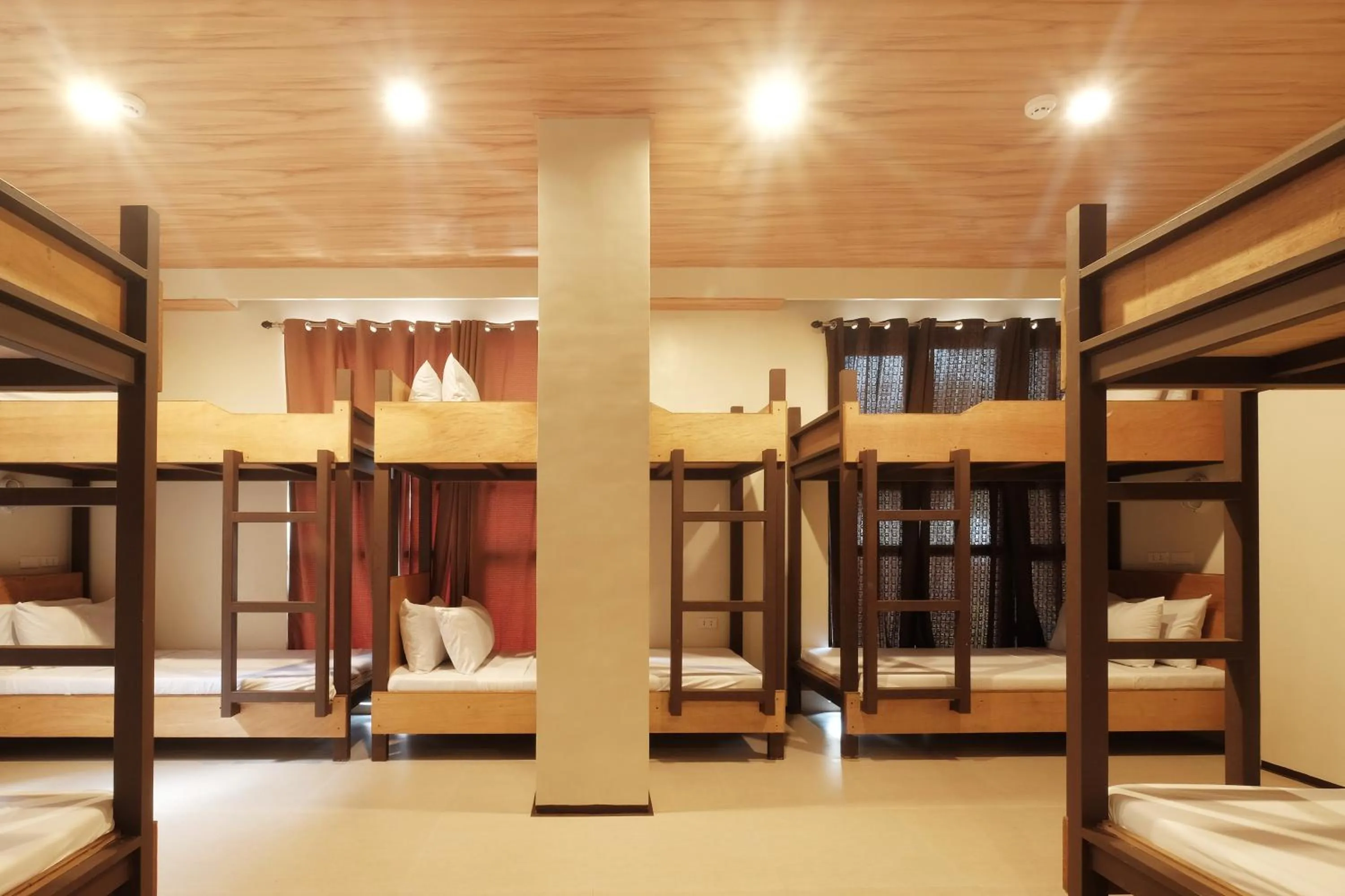 bunk bed, Bed in GHIELLANIQA INN