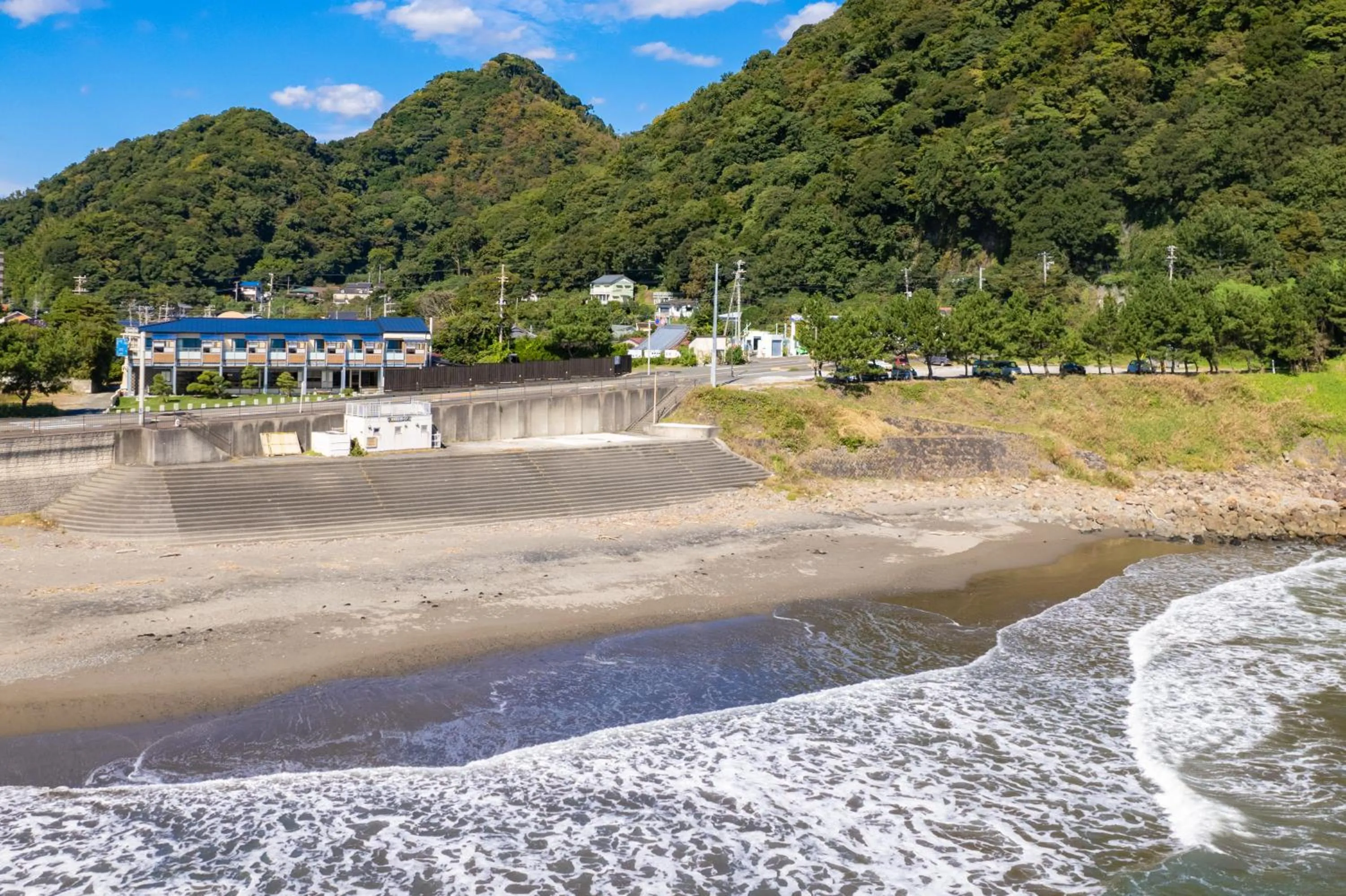 Property building in Isoaruki no Yuyado Ushiogumo -6 years or older-