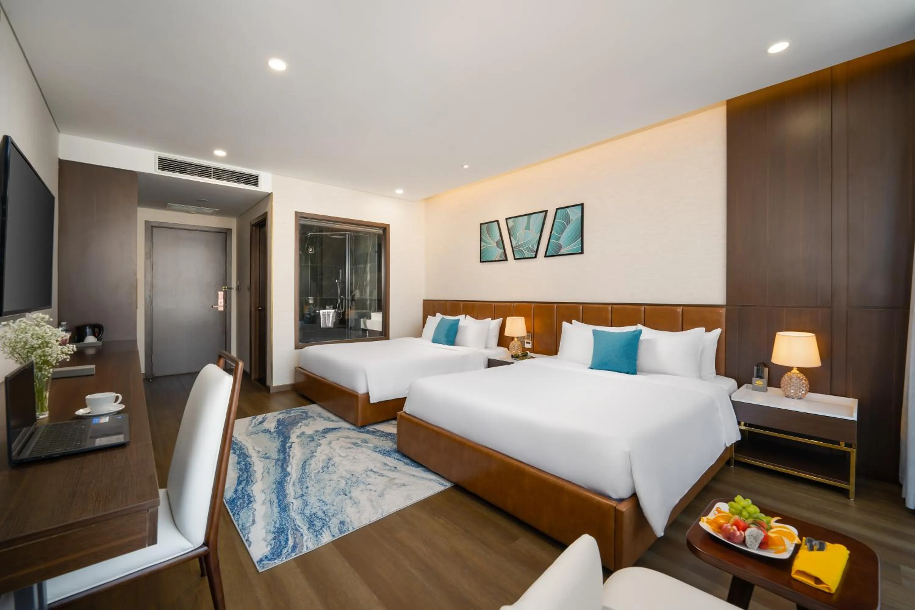 Bed in Golden Lotus Grand Da Nang - Panoramic Rooftop Bar & Daily Afternoon Tea