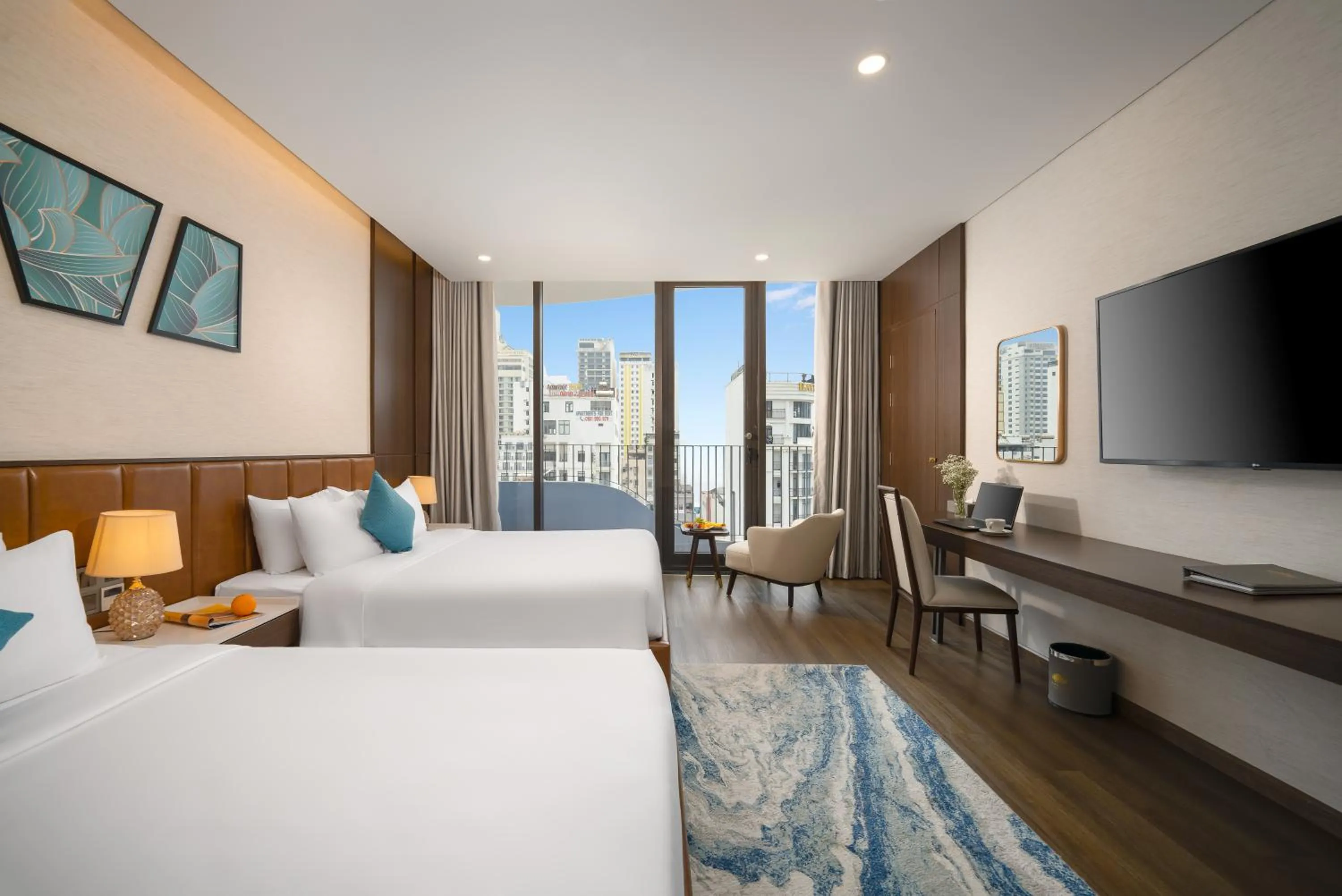 Bed in Golden Lotus Grand Da Nang - Panoramic Rooftop Bar & Daily Afternoon Tea