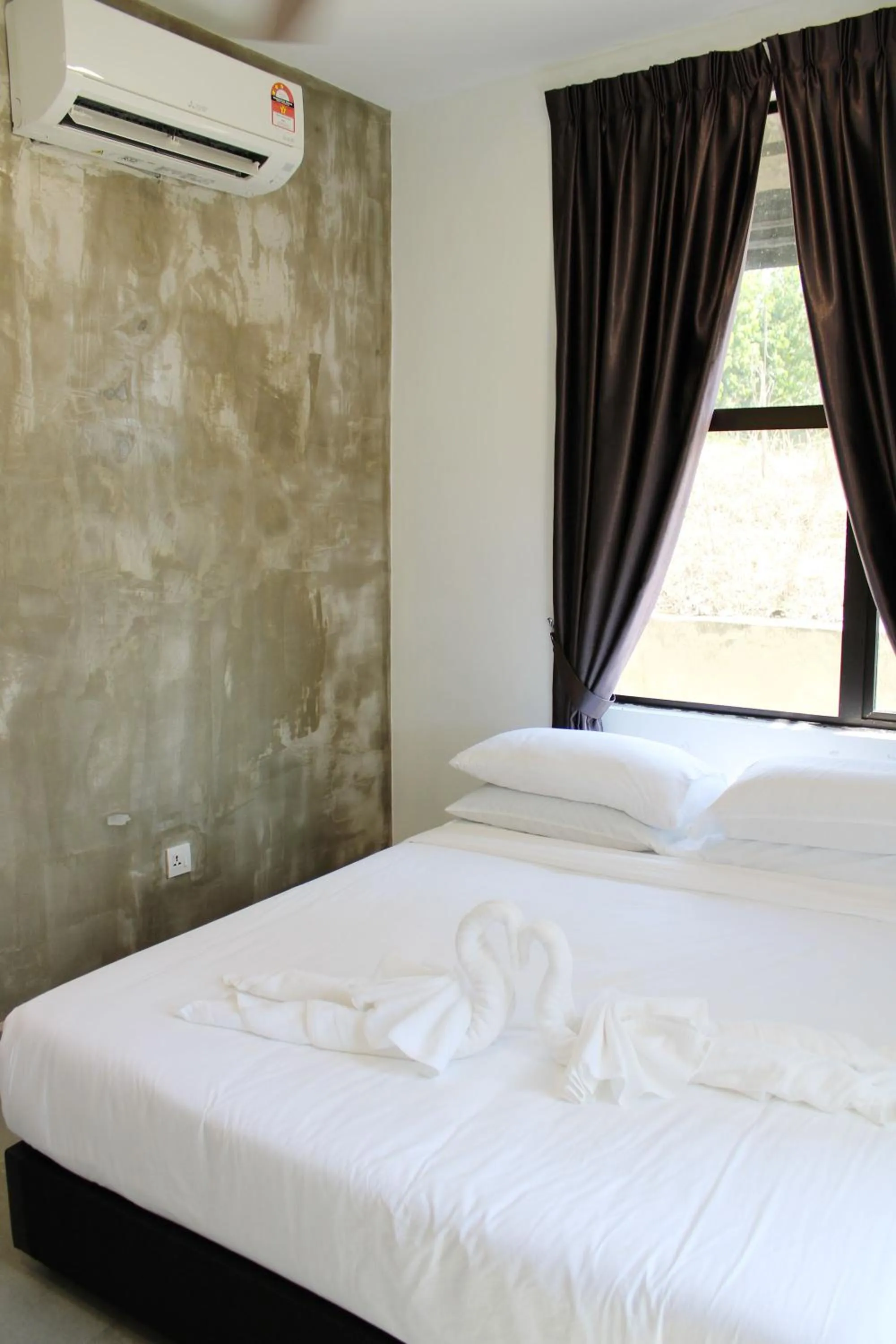 Bedroom, Bed in Happy Valley Eco Farm