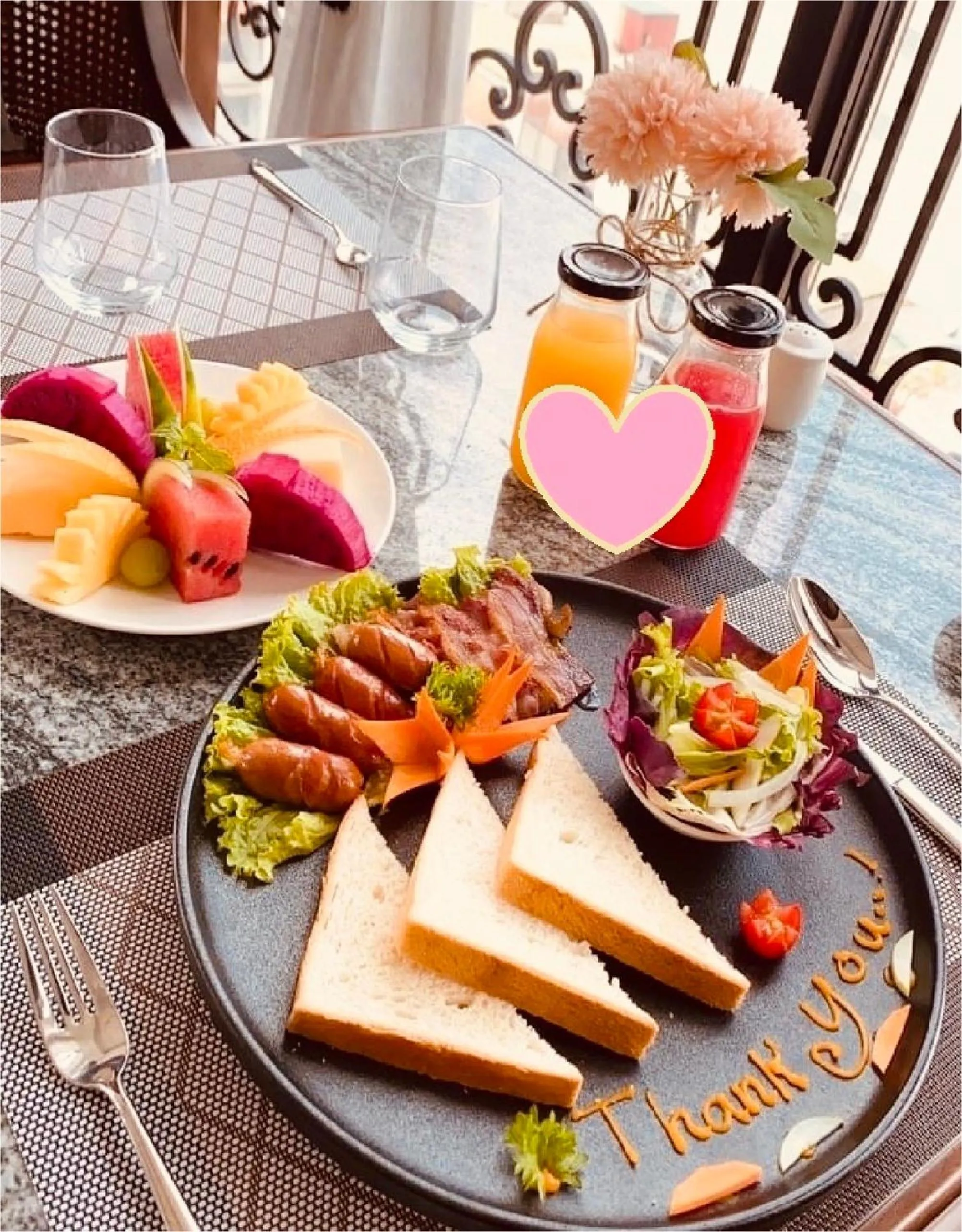 Breakfast in Free Airport Service Deals w Singita Classy Boutique Hotel & Travel